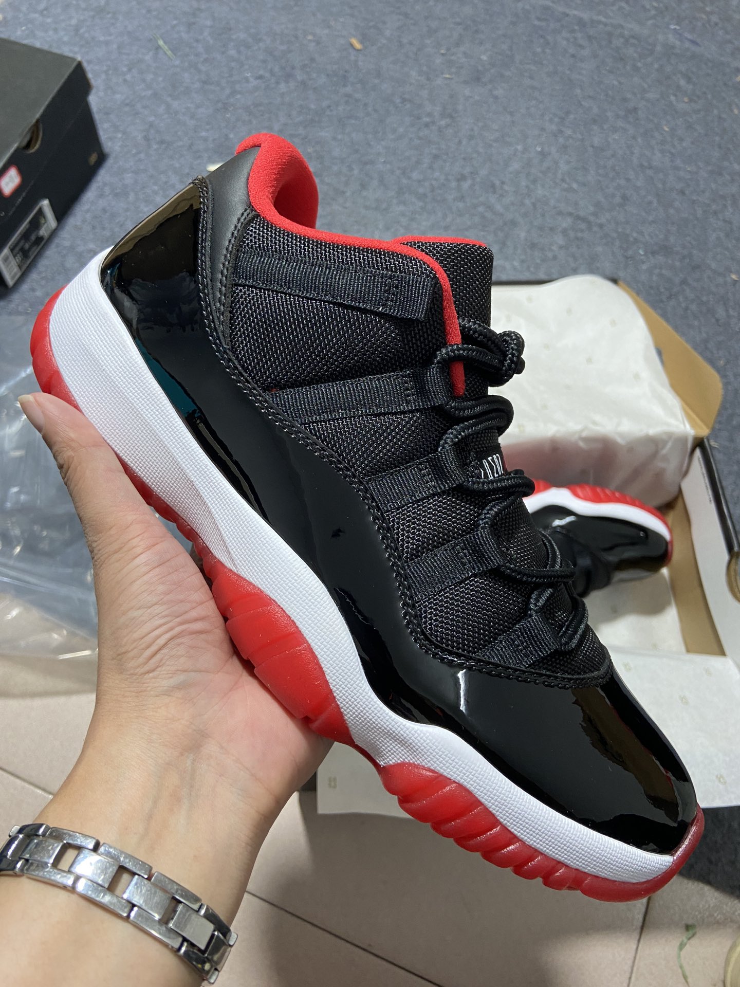 独家首发原装纯原出货AirJordan11RetroLowBred黑红低帮情怀之作528895-012原