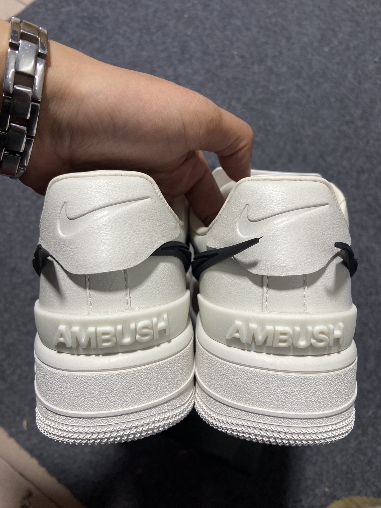 AMBUSH白色鞋码36-46福利特价总裁R版出品-AMBUSHxNKAirForce1Low白色DV3