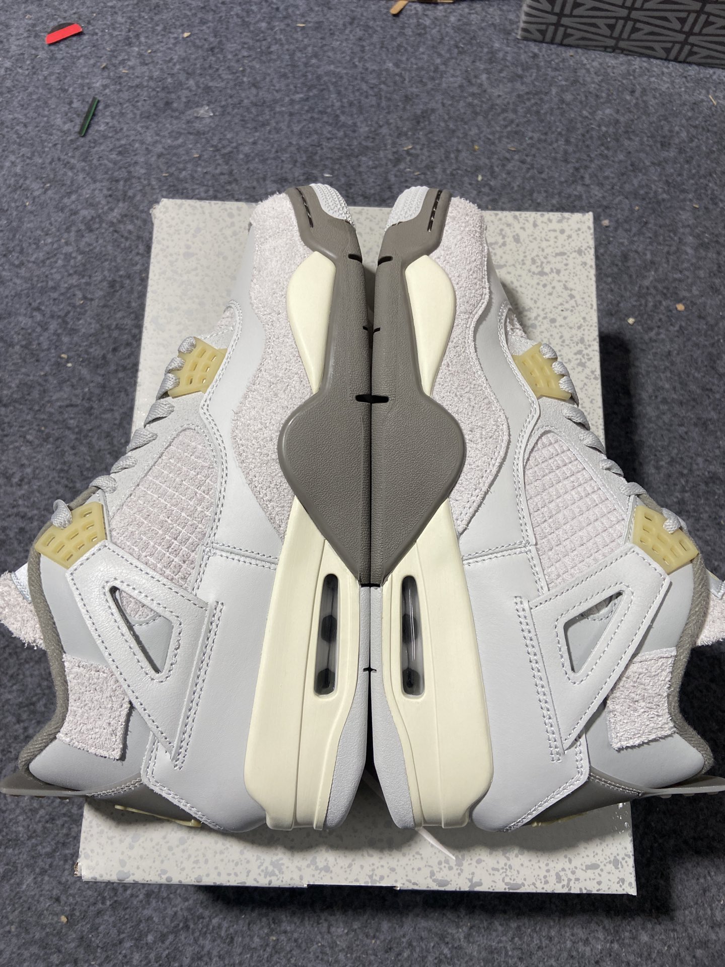 AJ4灰兔子鞋码40-47.5总裁R版出品-AirJordan4SE“Craft”AJ4灰兔子DV374