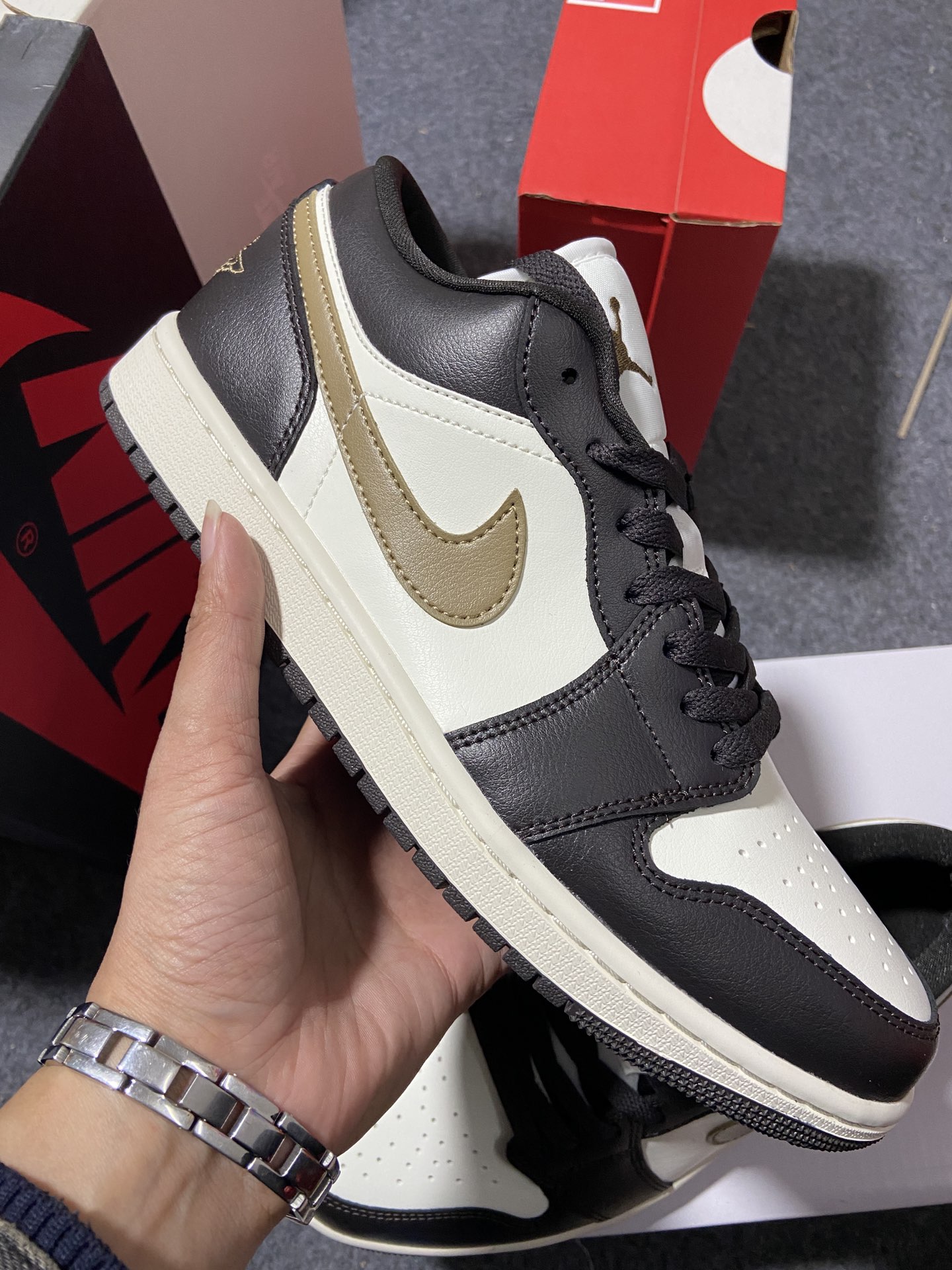 AJLow棕色鞋码35.5-46总裁R版出品-WMNSAirJordan1LowShadowBrown棕