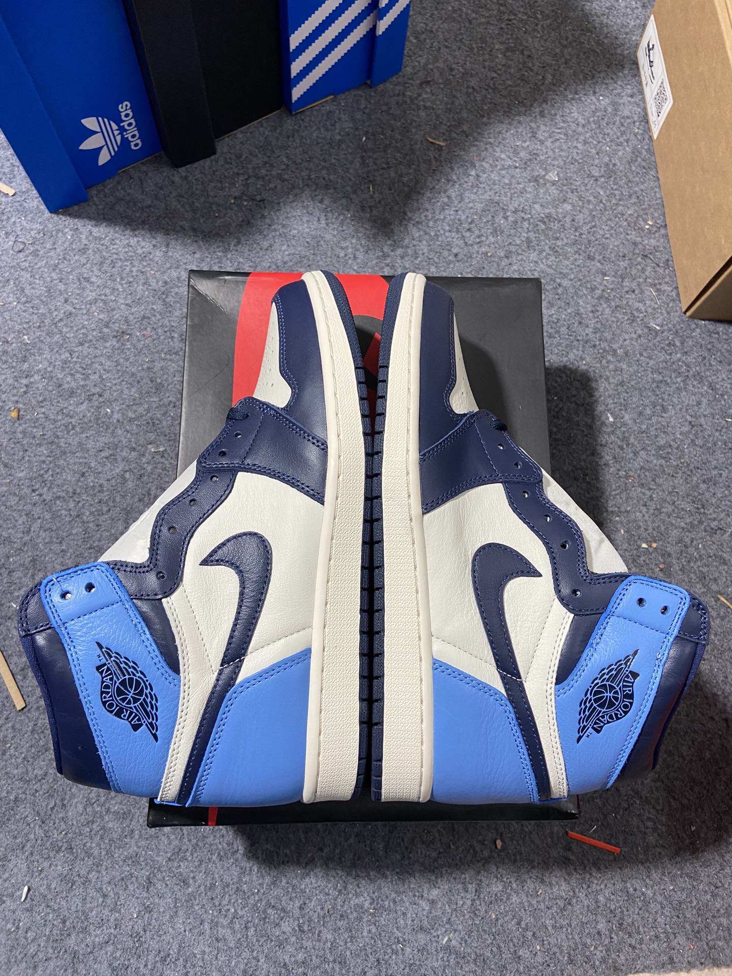 AJ1黑耀石尺码40-47.5纯原14版出品-AirJordan1AJ1OGObsidian黑耀石白蓝5