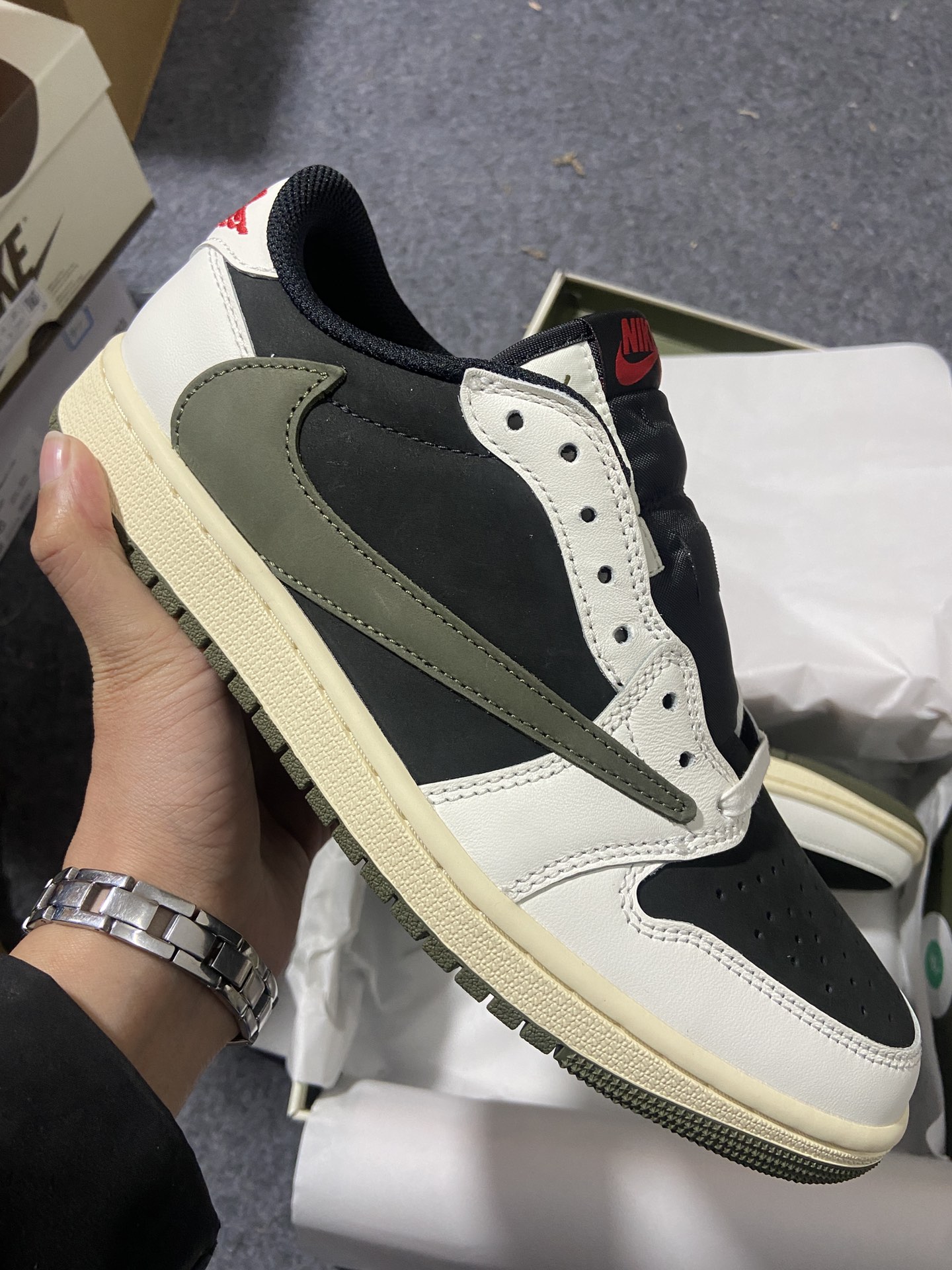 AJLow橄榄绿尺码36-47.5总裁R版出品-TravisScottxAirJordan1LowOGW