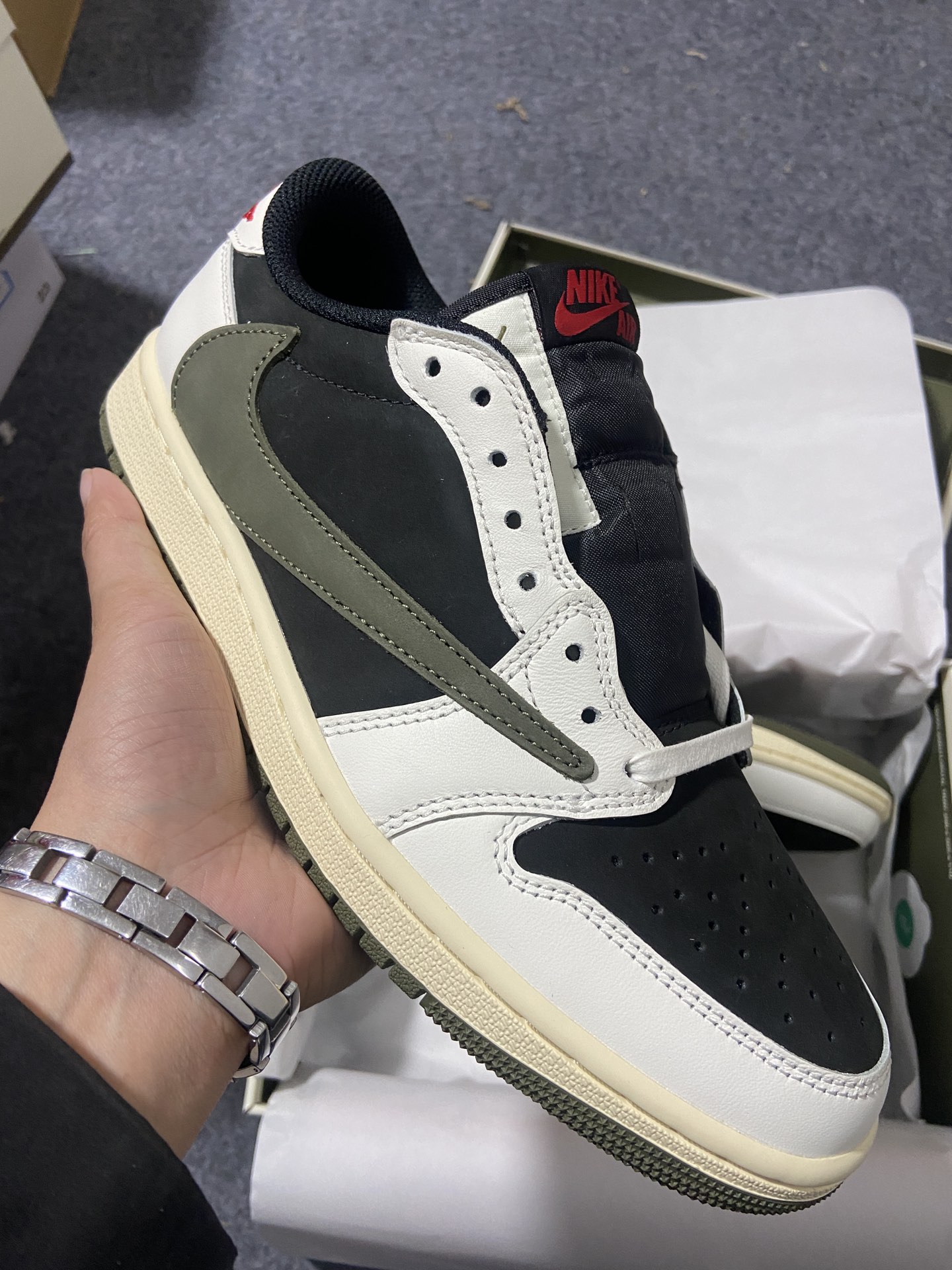 AJLow橄榄绿尺码36-47.5总裁R版出品-TravisScottxAirJordan1LowOGW