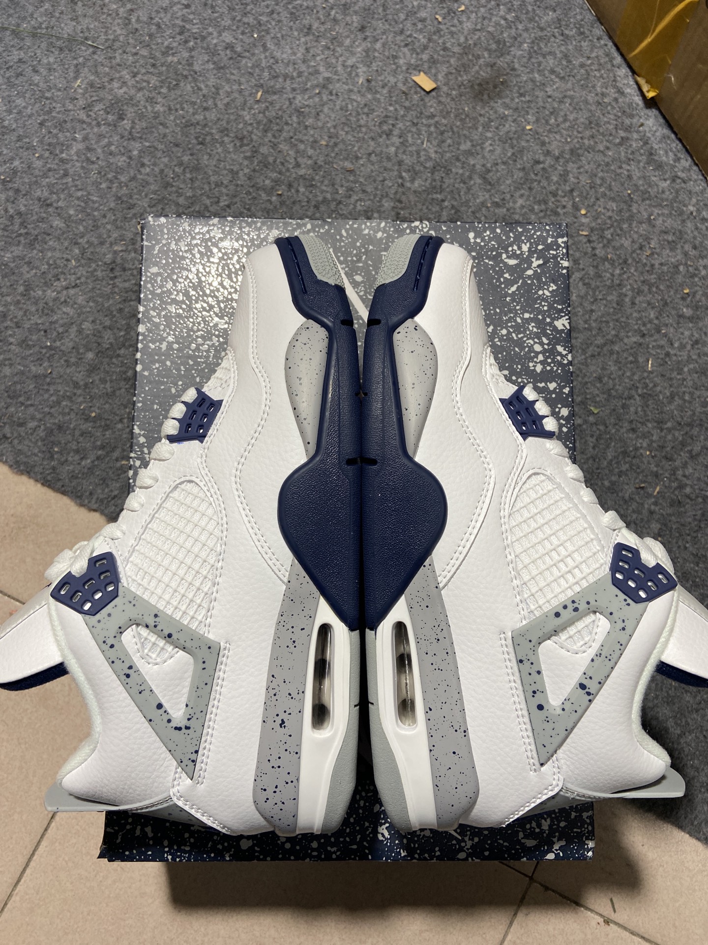 AJ4午夜蓝尺码:40-47纯原出品-AirJordan4AJ4白蓝午夜蓝泼墨复古篮球鞋DH6927-1