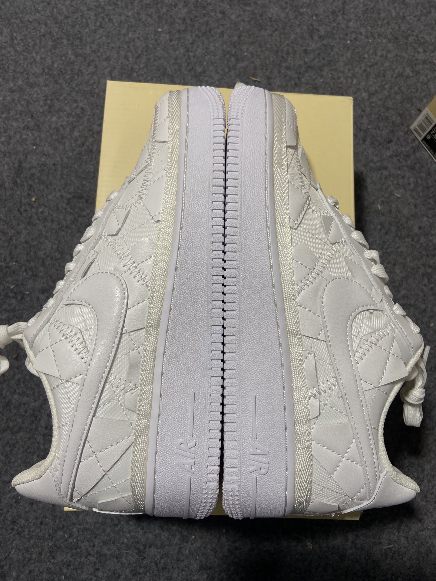 AF1碧梨白色尺码40-46纯原-BillieEilishxNKAF1Low“TripleWhite”碧