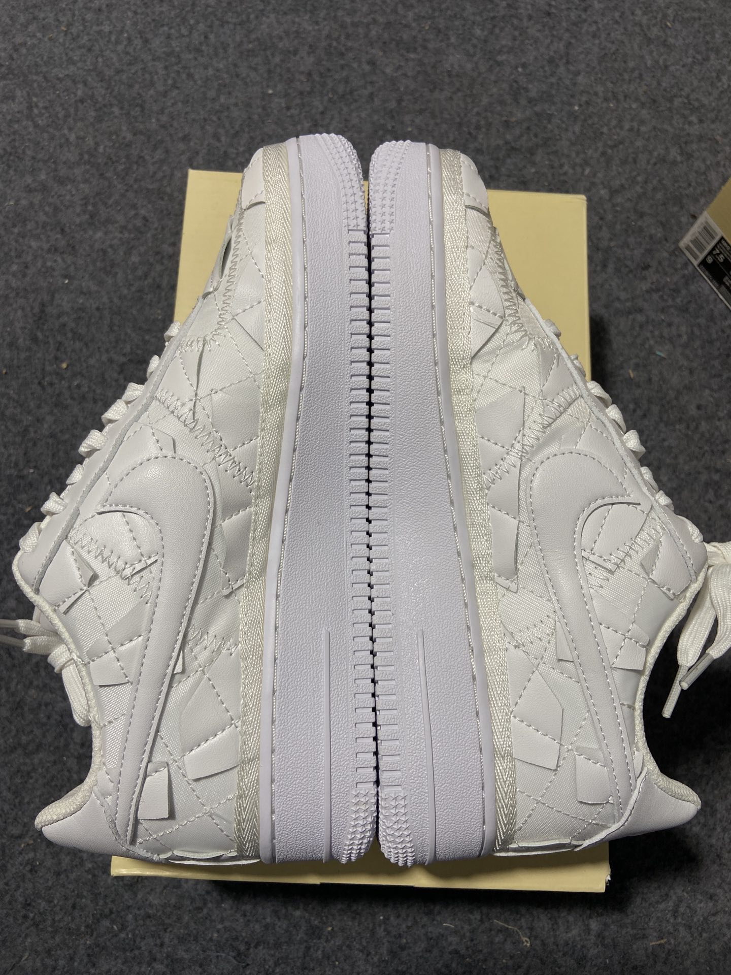 AF1碧梨白色尺码40-46纯原-BillieEilishxNKAF1Low“TripleWhite”碧