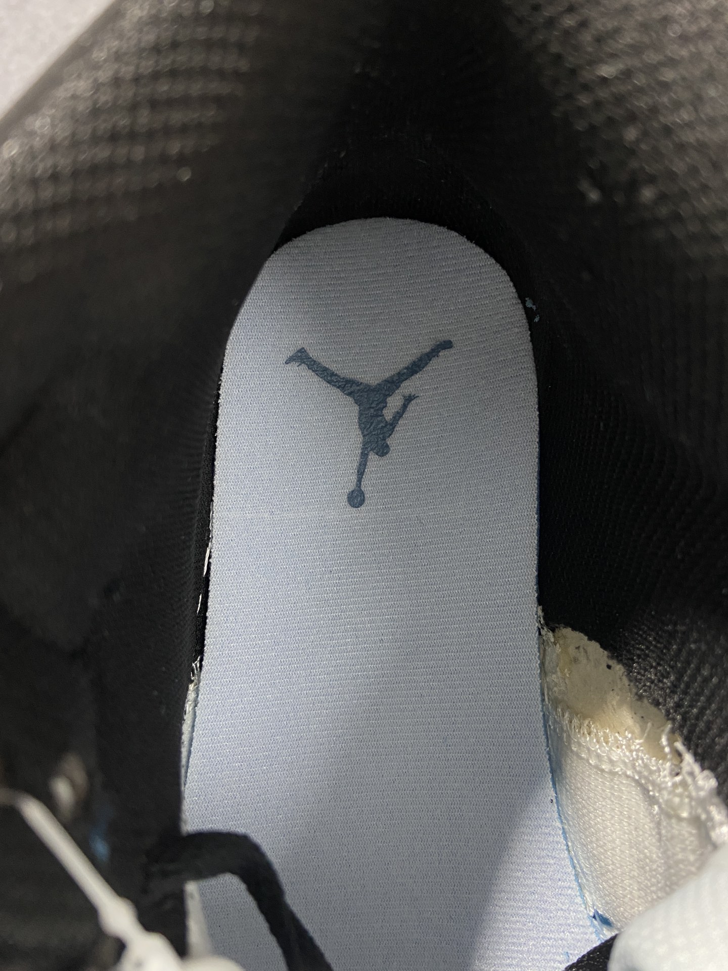 乔丹AirJordan1MidAJ1乔1中帮复古文化百搭休闲运动篮球板鞋货号#554724-411尺码3