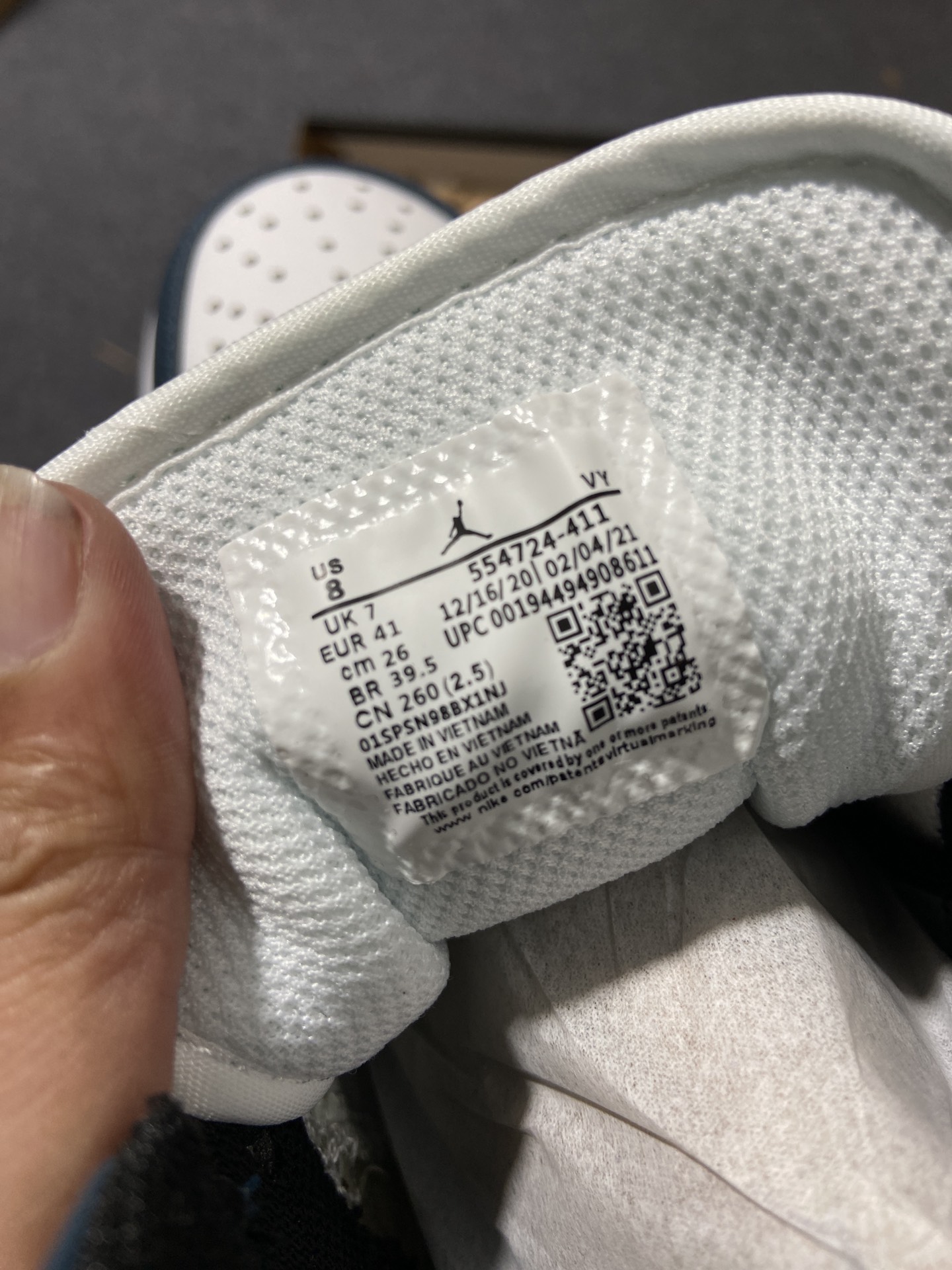 乔丹AirJordan1MidAJ1乔1中帮复古文化百搭休闲运动篮球板鞋货号#554724-411尺码3