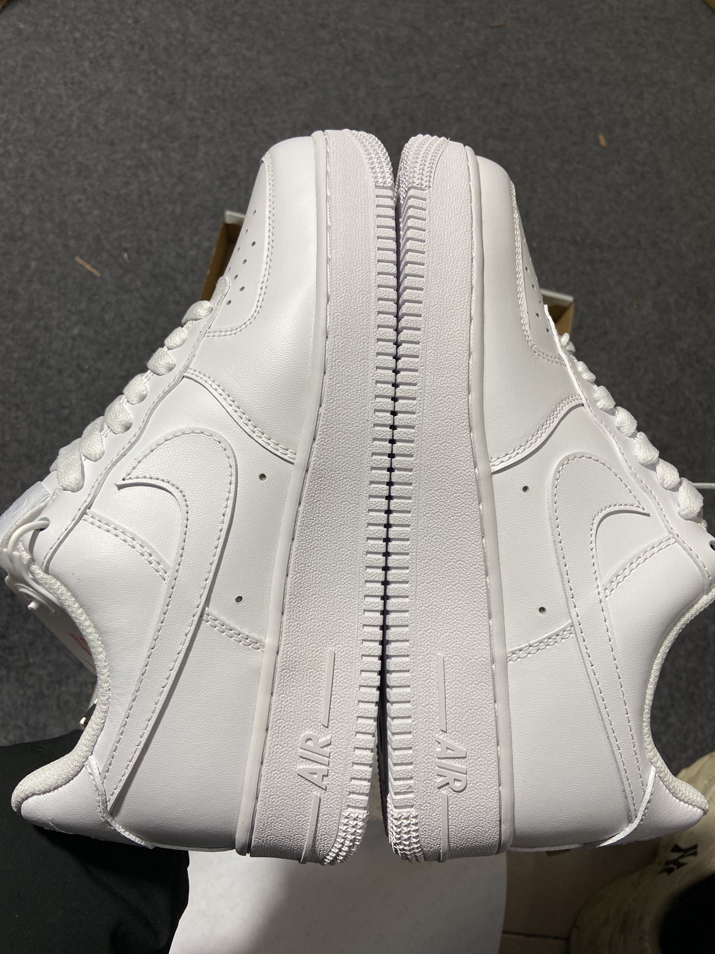 AF1全白闪电尺码:36-46超级性价比-AirForce1Low07AF1全白闪电CW2288-111