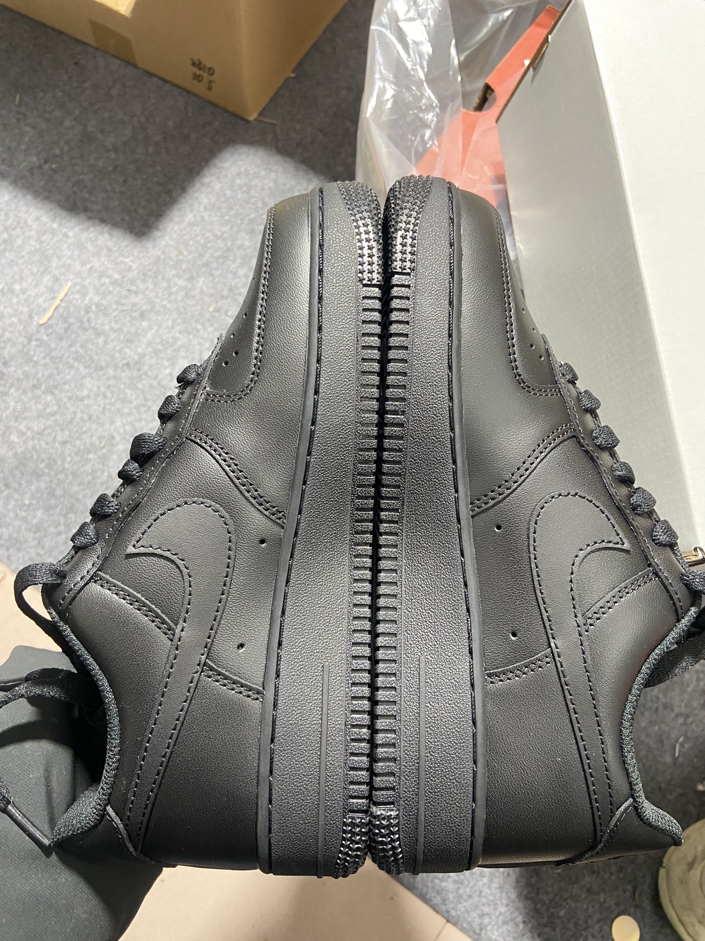 AF1黑魂low尺码36-4140-47.5总裁R出品-AIRFORCE107系列男女运动鞋CW2288