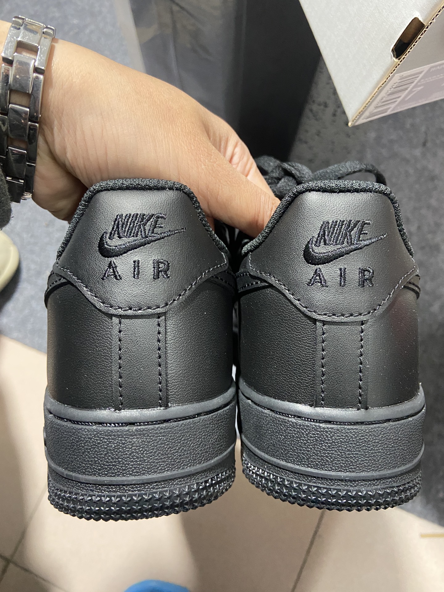 AF1黑魂low尺码36-4140-47.5总裁R出品-AIRFORCE107系列男女运动鞋CW2288