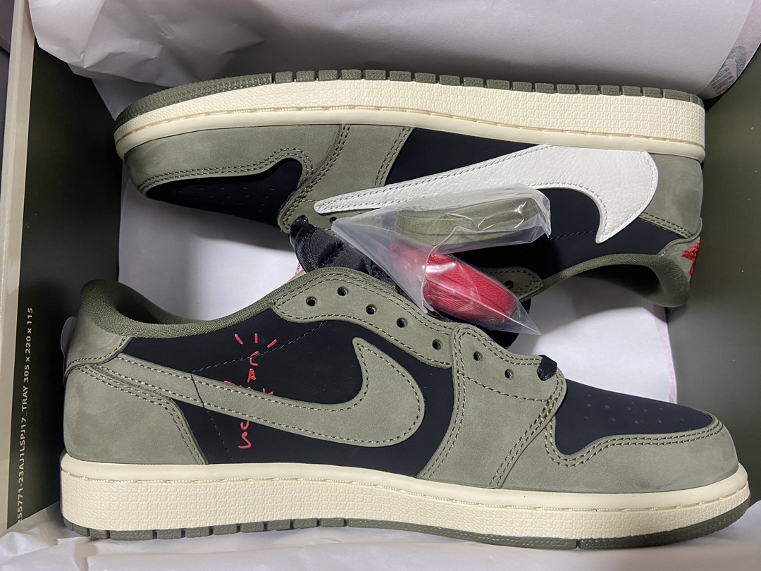 TravisScottxAirJordanAJ1LowOGSPTS联名军绿倒钩7.0低帮DM7866-0