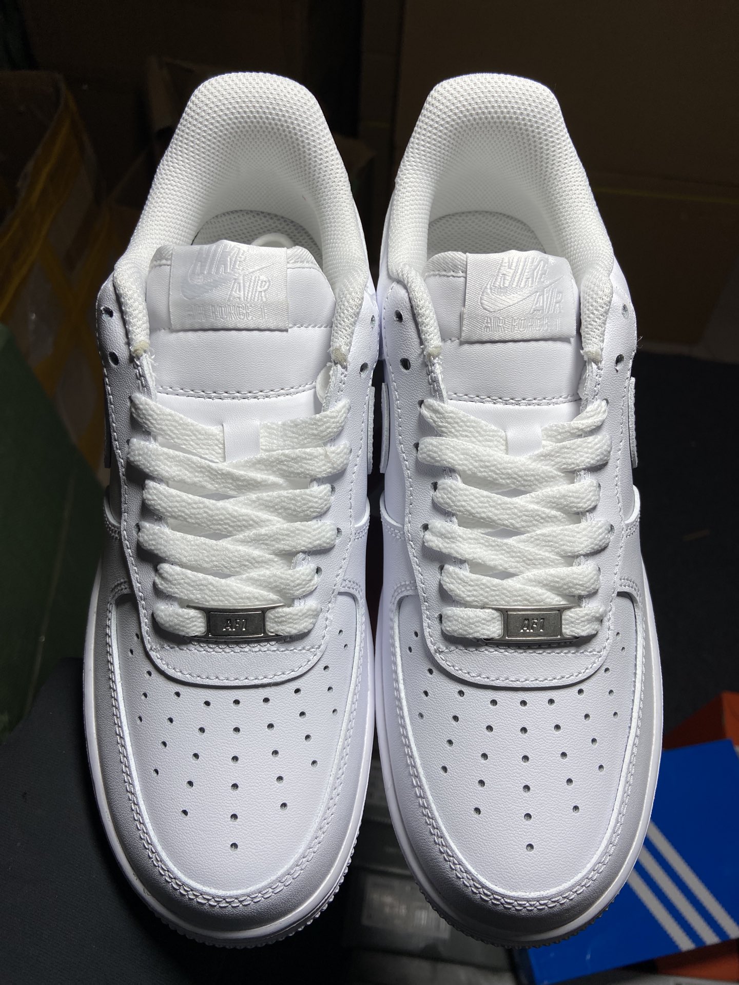 AF1全白闪电尺码:36-47.5纯原-AirForce1Low07AF1全白闪电CW2288-1113