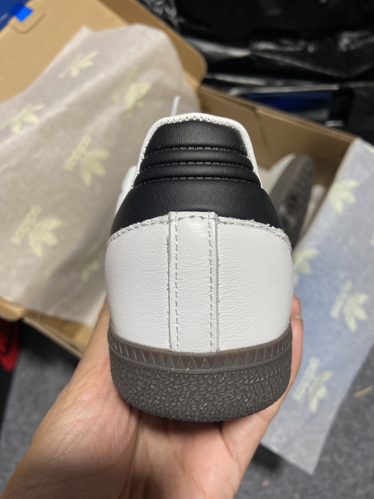 Originals尺码36-45总裁R版出品-OriginalsSambaVegan低帮板鞋黑白翻毛皮B