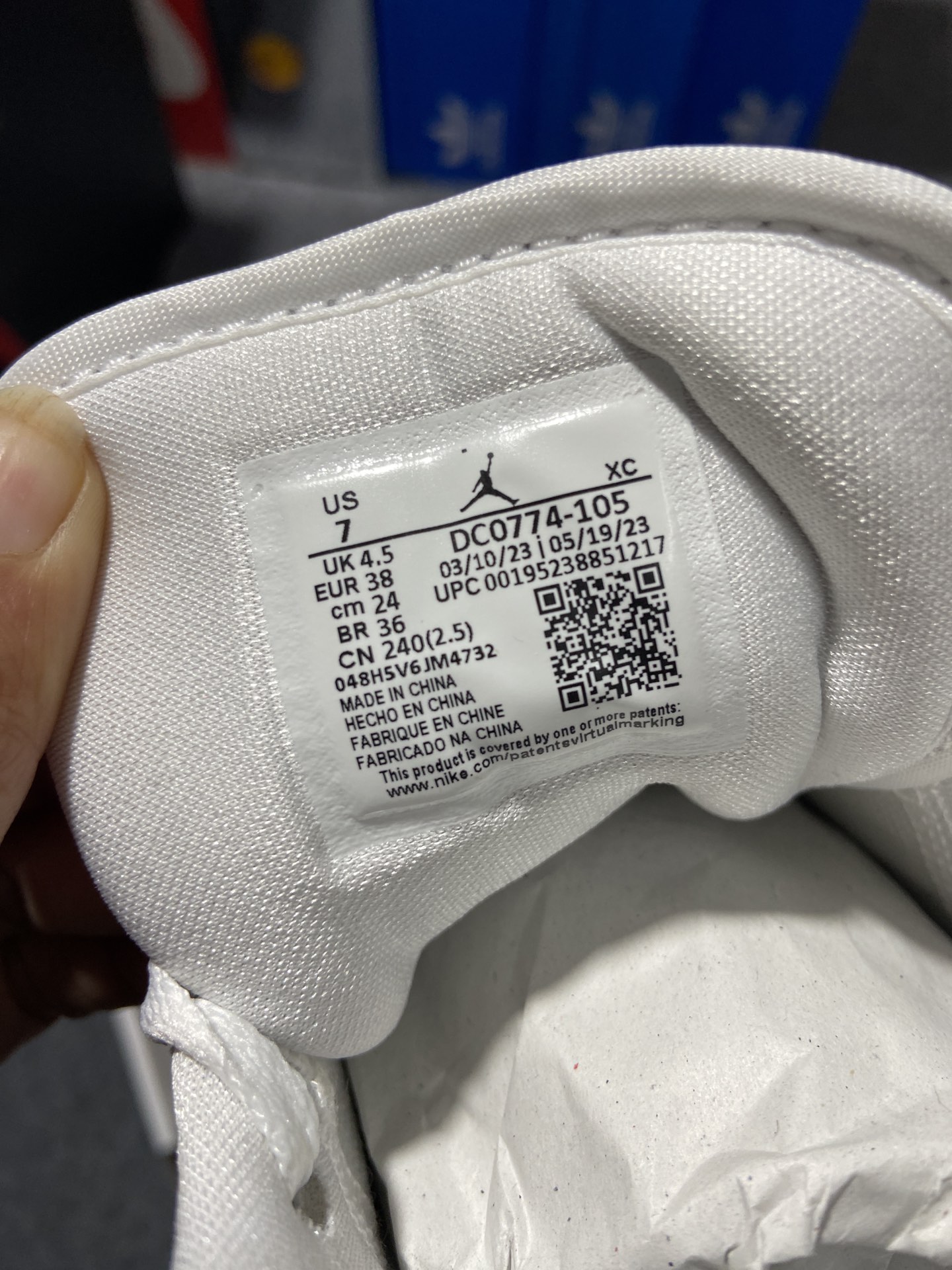 AJLow烟灰鞋码36-40外贸特价福利-AirJordan1Low烟灰雾霾灰白DC0774-105