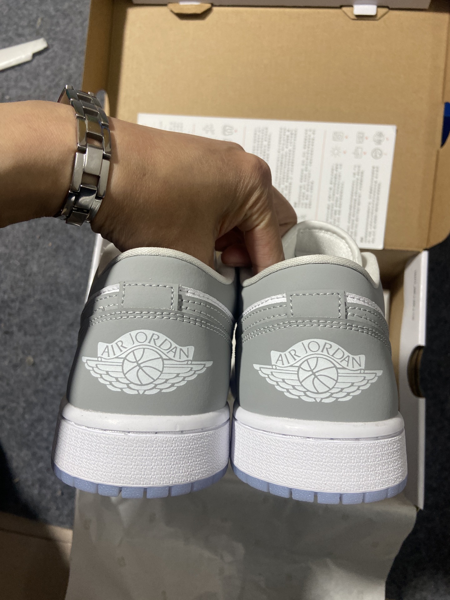 AJLow烟灰鞋码35.5-45总裁R版出品-AirJordan1Low烟灰雾霾灰白DC0774-105