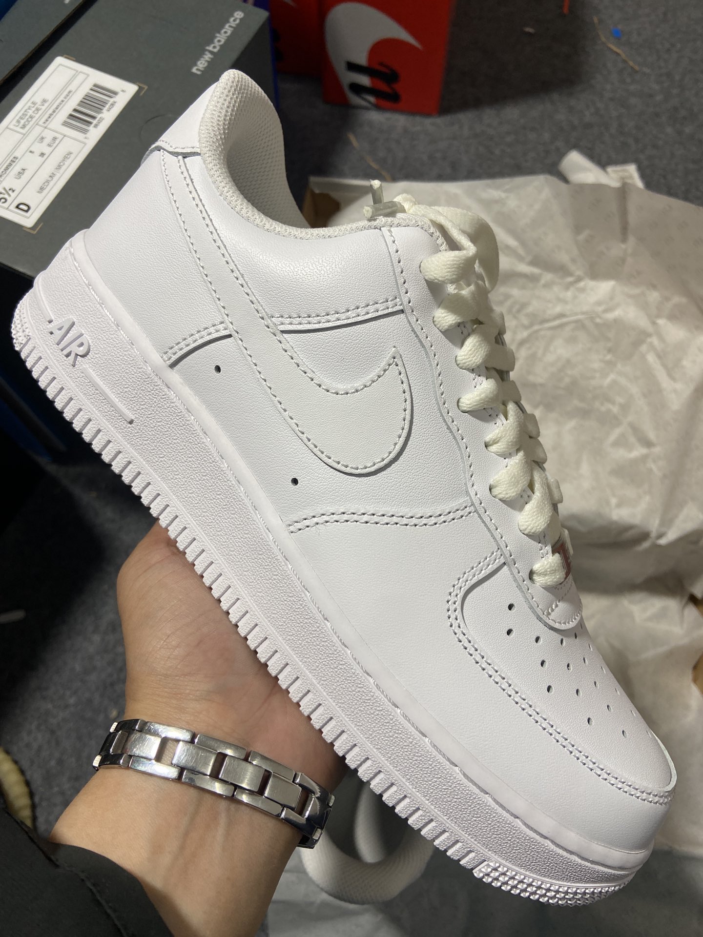 AF1纯白空军尺码35.5-47.5总裁R出品-AiRForce1纯白空军低帮男码货号CW2288-11