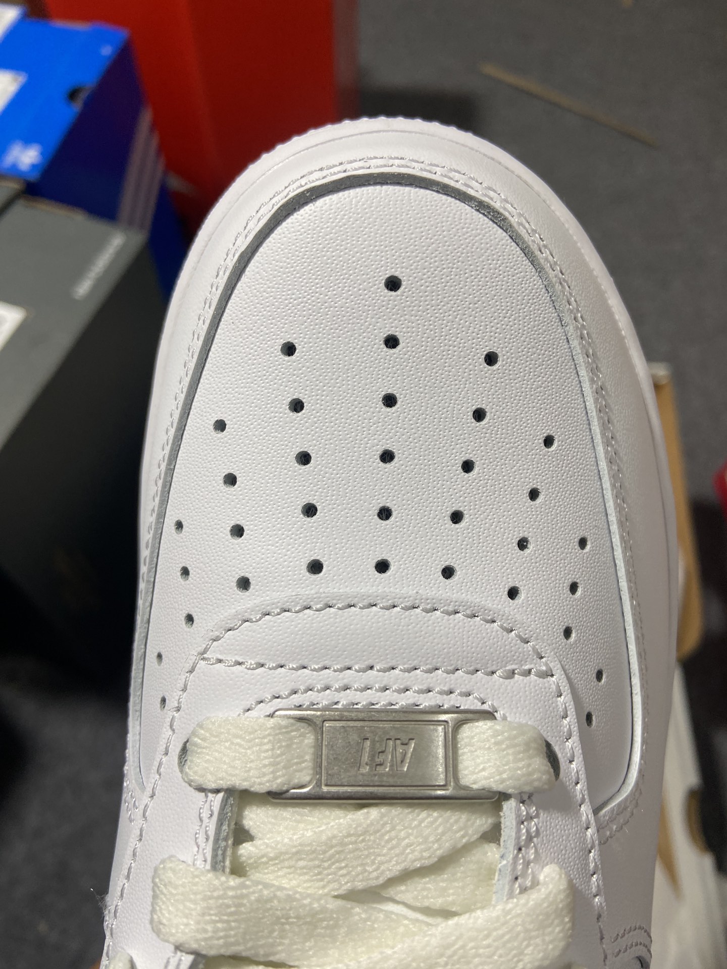 AF1纯白空军尺码35.5-47.5总裁R出品-AiRForce1纯白空军低帮男码货号CW2288-11