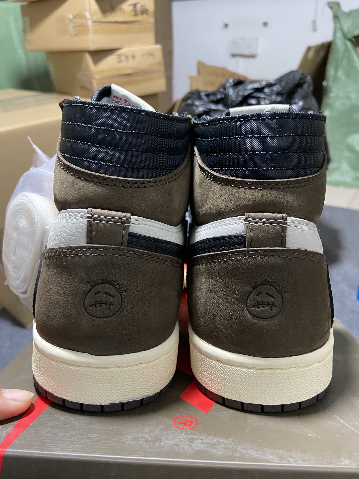 AJ1深棕高帮倒钩鬼脸鞋码36-40纯原出品-AirJordan1TravisScottAJ1TS深棕高