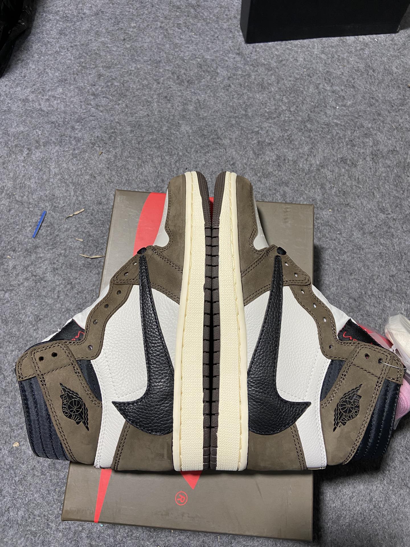 AJ1深棕高帮倒钩鬼脸鞋码36-40纯原出品-AirJordan1TravisScottAJ1TS深棕高