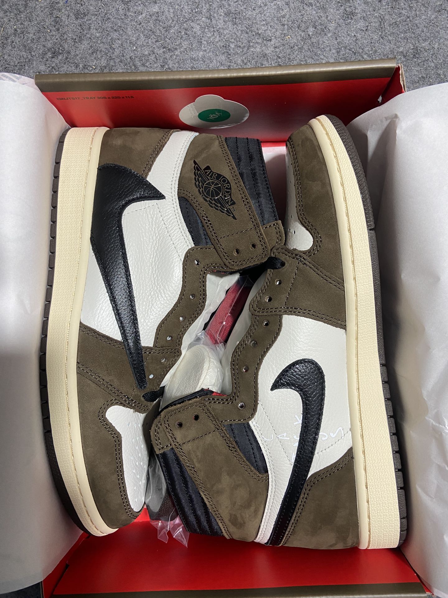 AJ1深棕倒钩高帮鞋码36-47.5总裁R版出品-AirJordan1TravisScottAJ1TS深