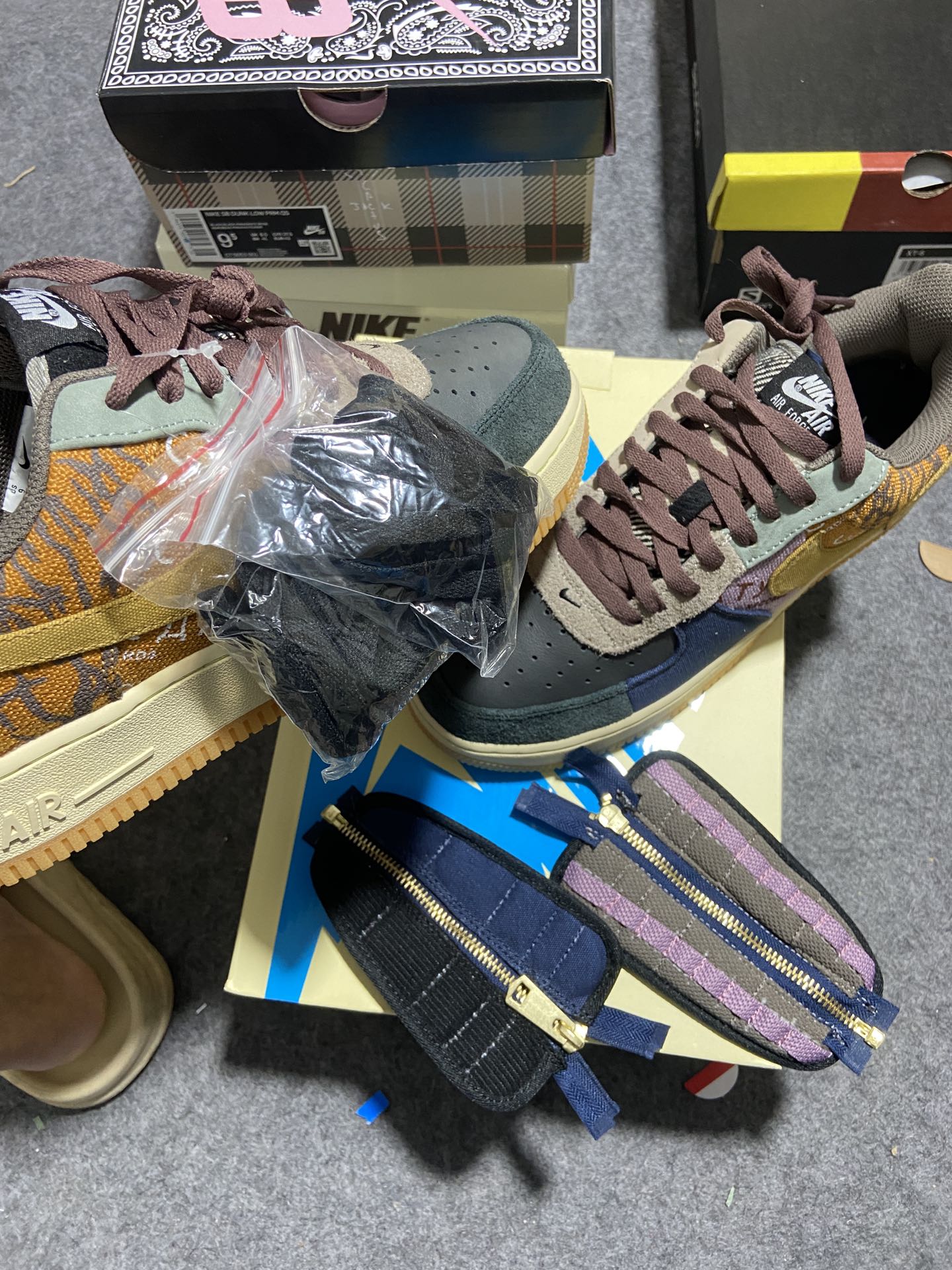 AF1TS拼接尺码:36-47.5总裁R版出品-TravisScottxNkAF1LowCactusJa