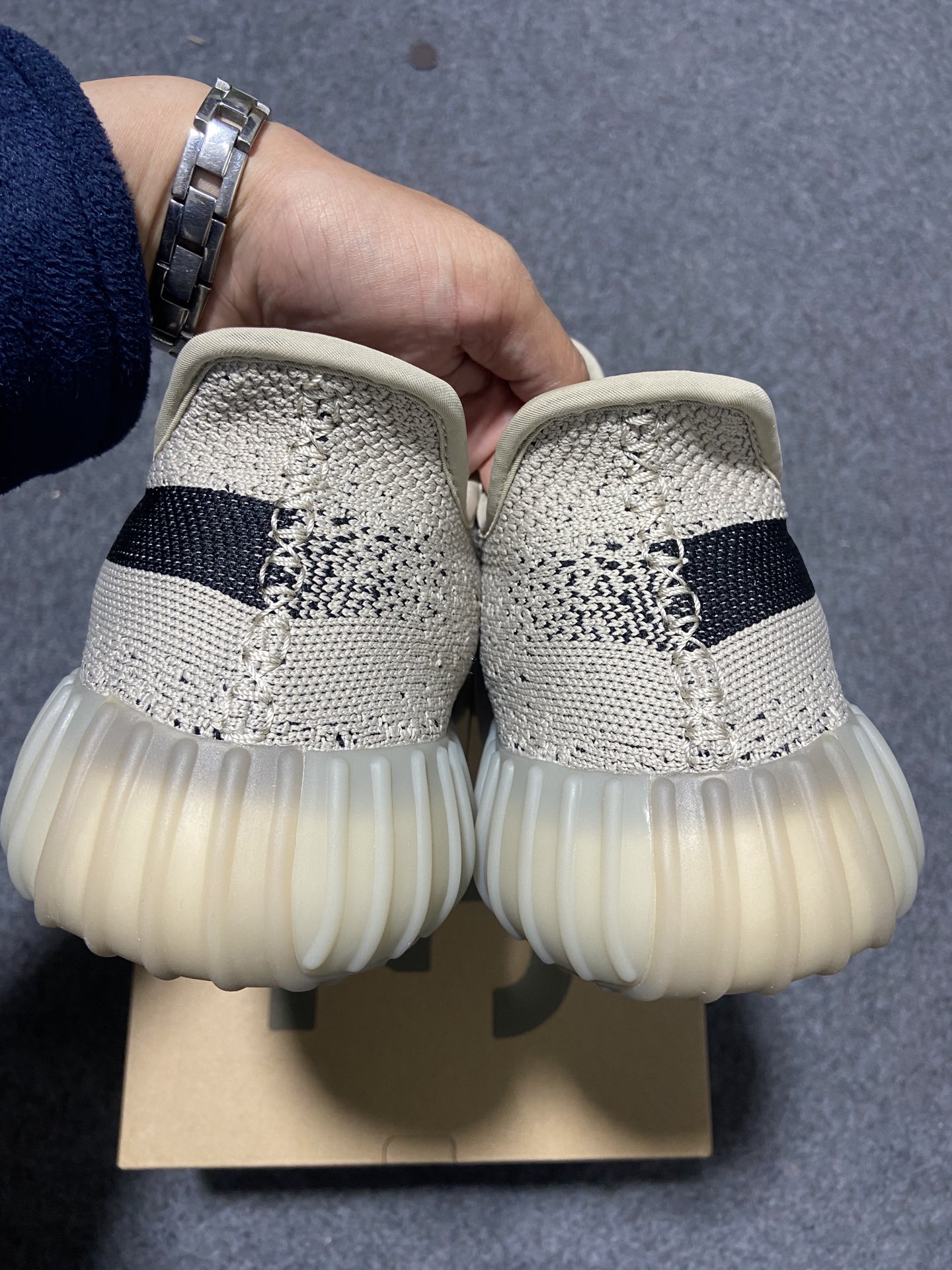 Yeezy350V2深米色尺码36-48偏小0.5总裁OG版出品-originalsYeezyBoost