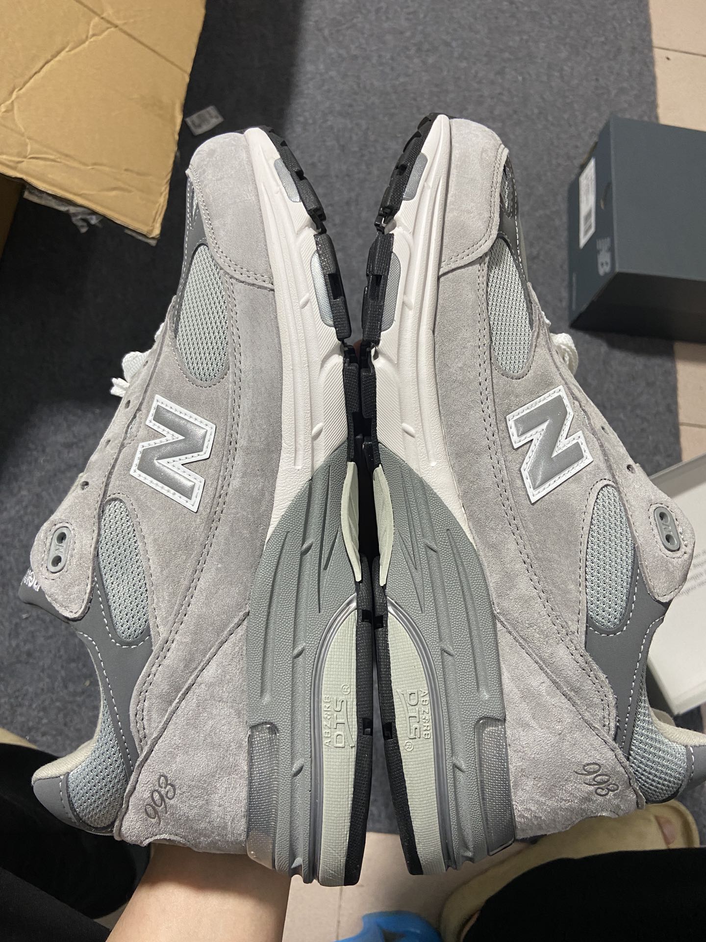 46.5码NB993灰色尺码36-46.5总裁R版出品-NewBalance993系列灰色MR993GL