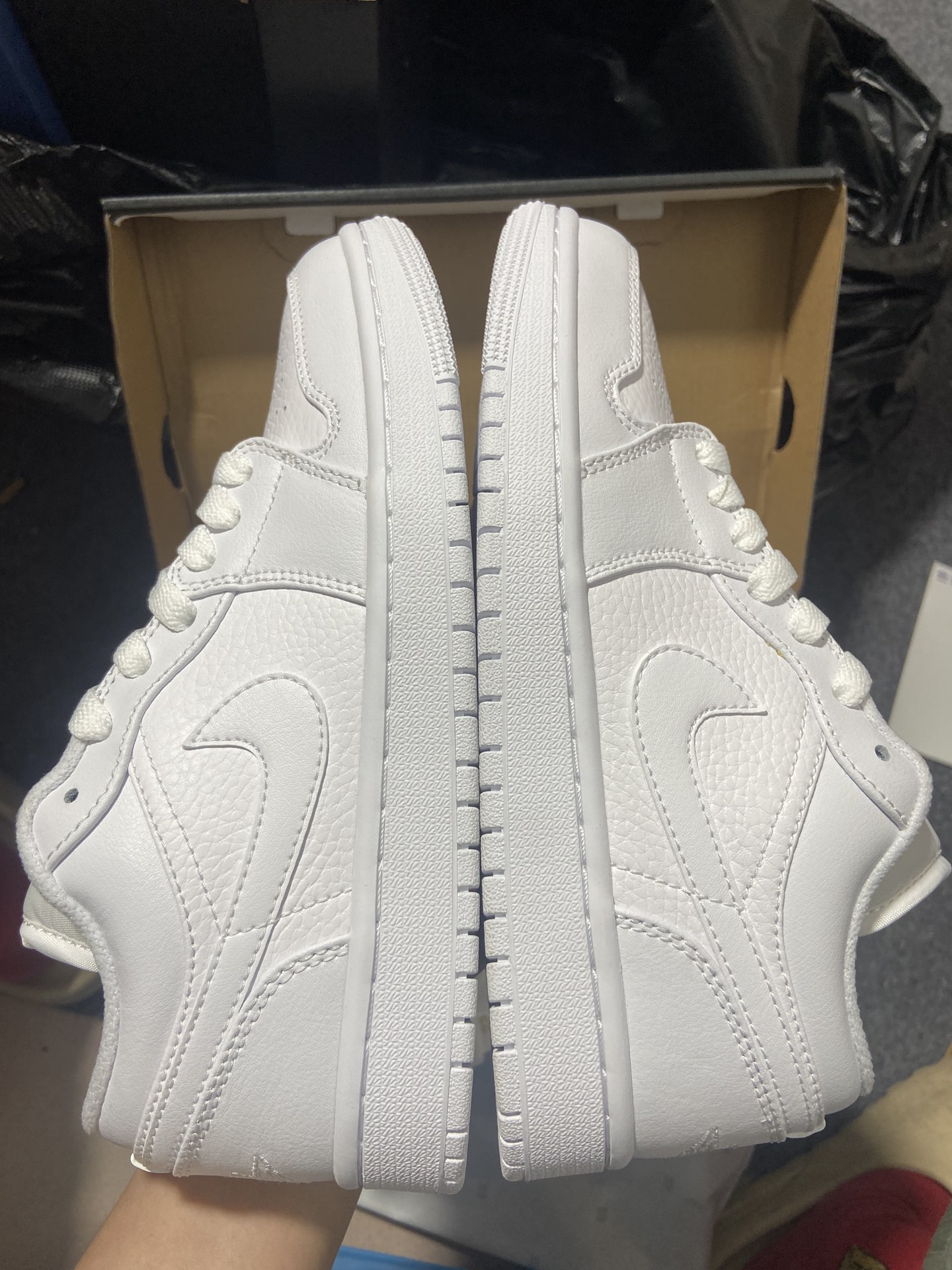 aj1纯白低帮尺码35.5-46AirJordan1AJ1纯白耐克低帮男女小白鞋553558-111YZ