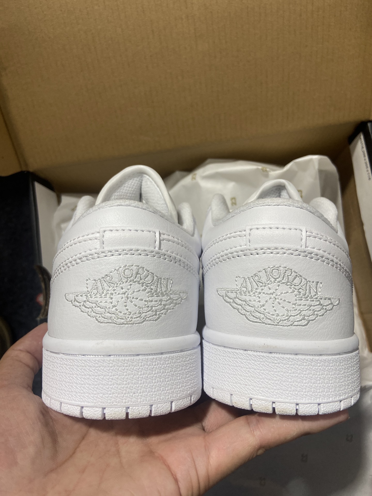 aj1纯白低帮尺码35.5-46AirJordan1AJ1纯白耐克低帮男女小白鞋553558-111YZ