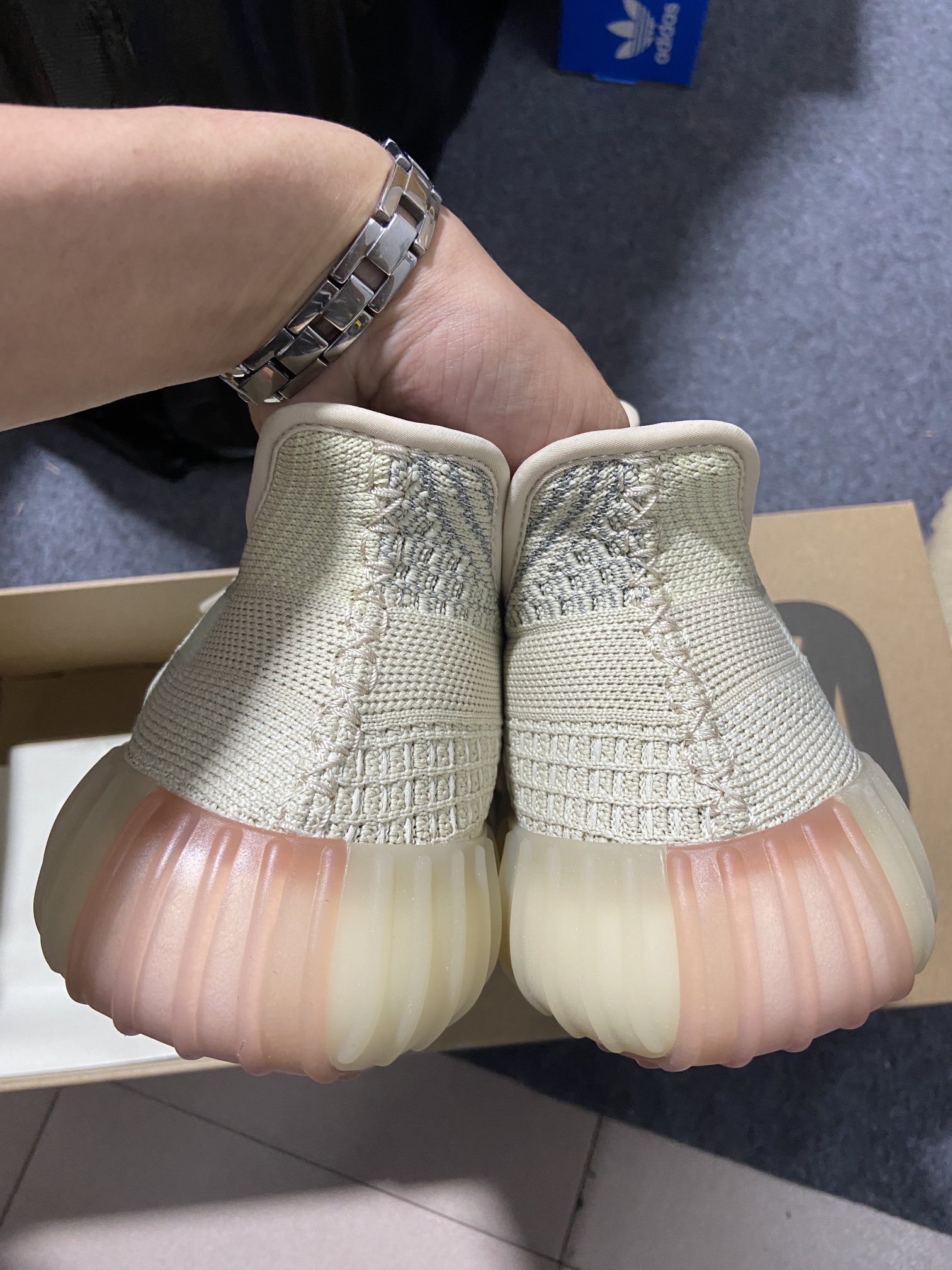 Yeezy天鹅满天星鞋码36-49C版出品-YeezyBoost350V2Citrin天鹅满天星FW53