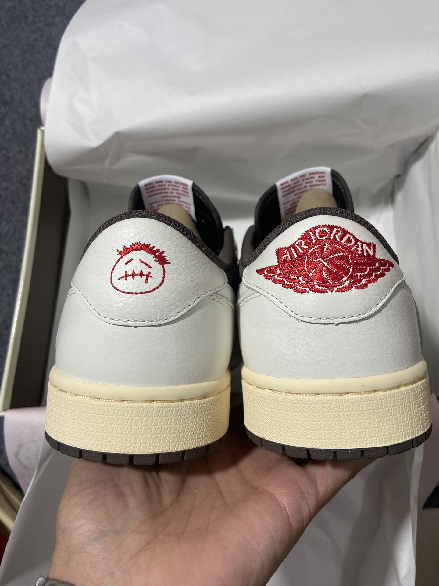 AJ1Low白棕倒钩鞋码36-47.5纯原版出品-TravisScottxAirJordan1Rever