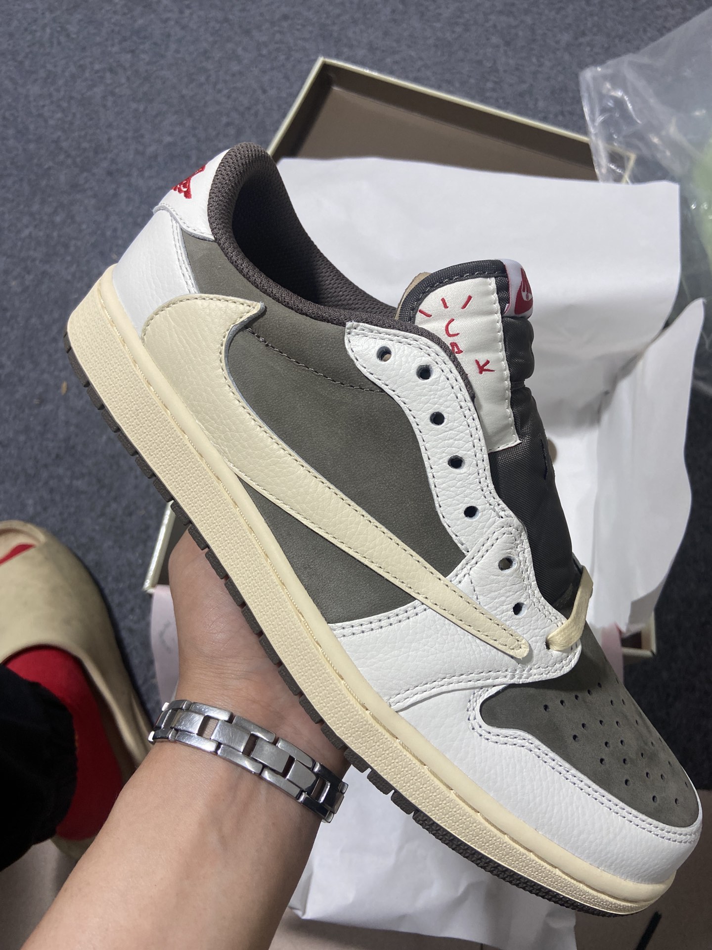 AJ1Low白棕倒钩鞋码36-47.5纯原版出品-TravisScottxAirJordan1Rever