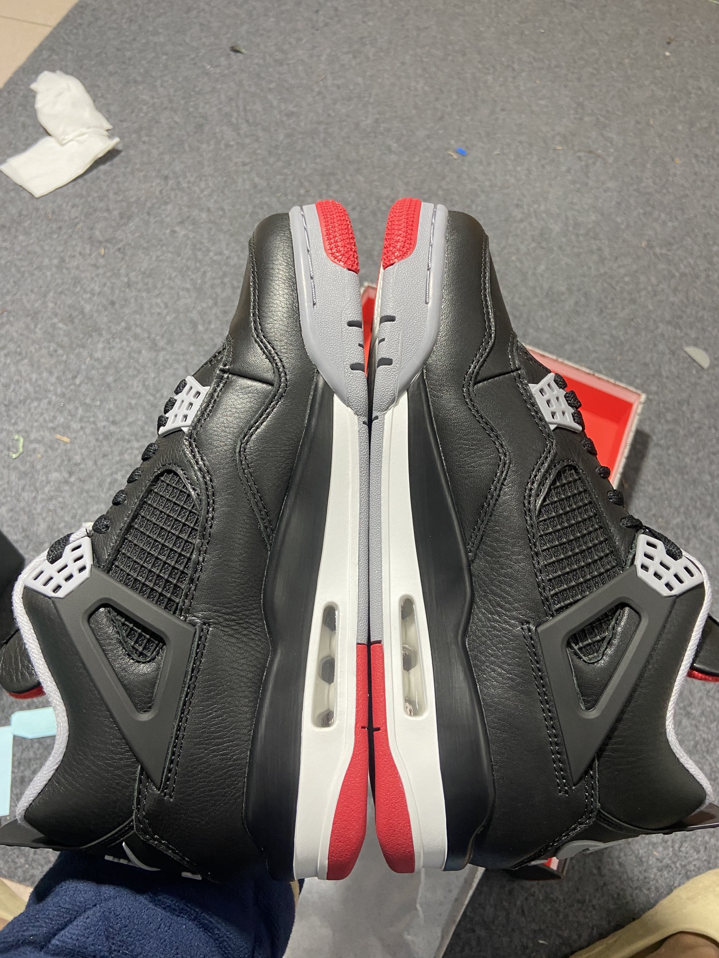 AJ4黑红尺码:40.5-47.5总裁R版出品-AirJordan4“BredReimagined”黑红