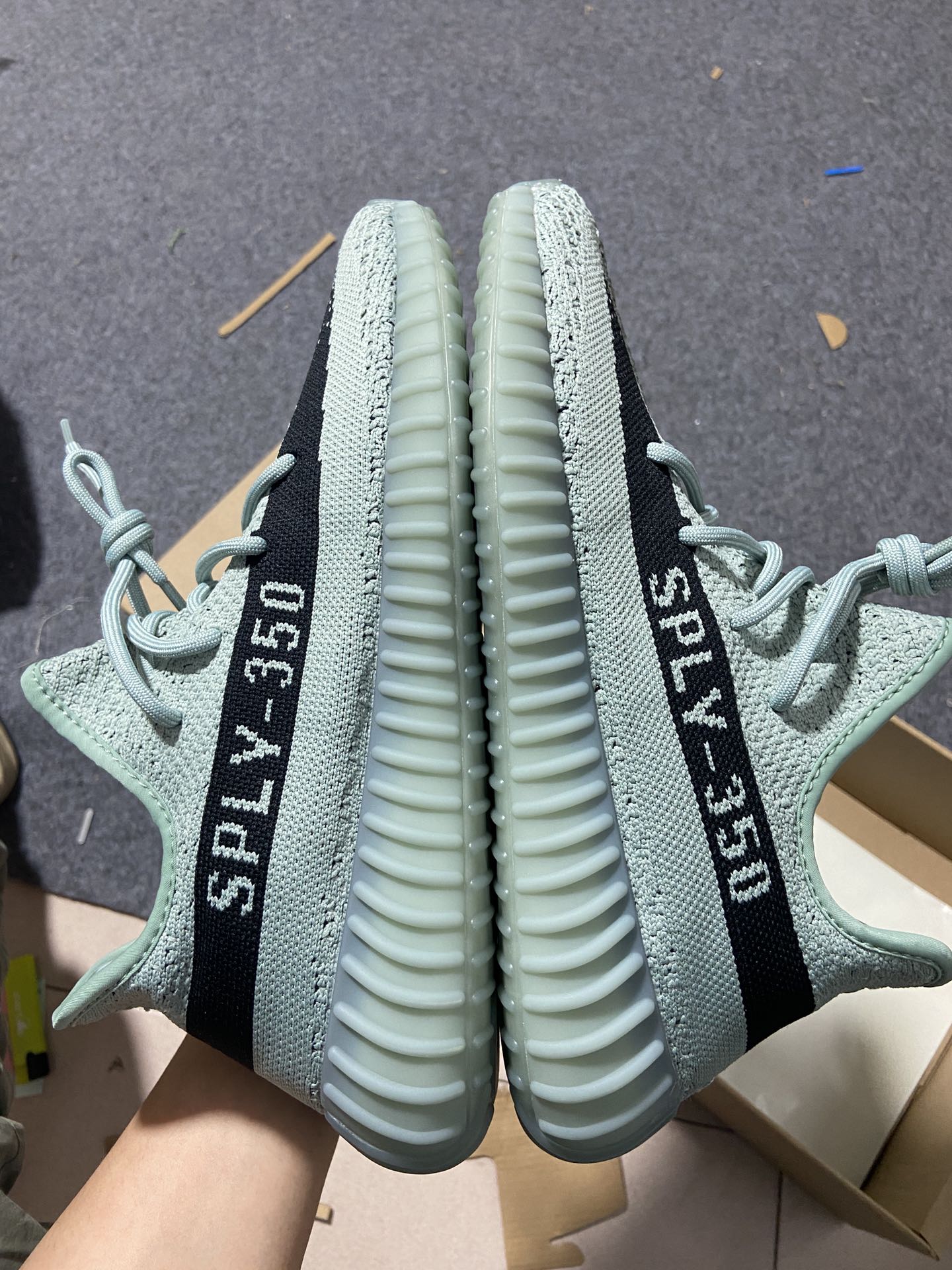 Yeezy翠玉灰尺码:36-48纯原版出品-Yeezy350V2JadeAsh翠玉灰HQ2060