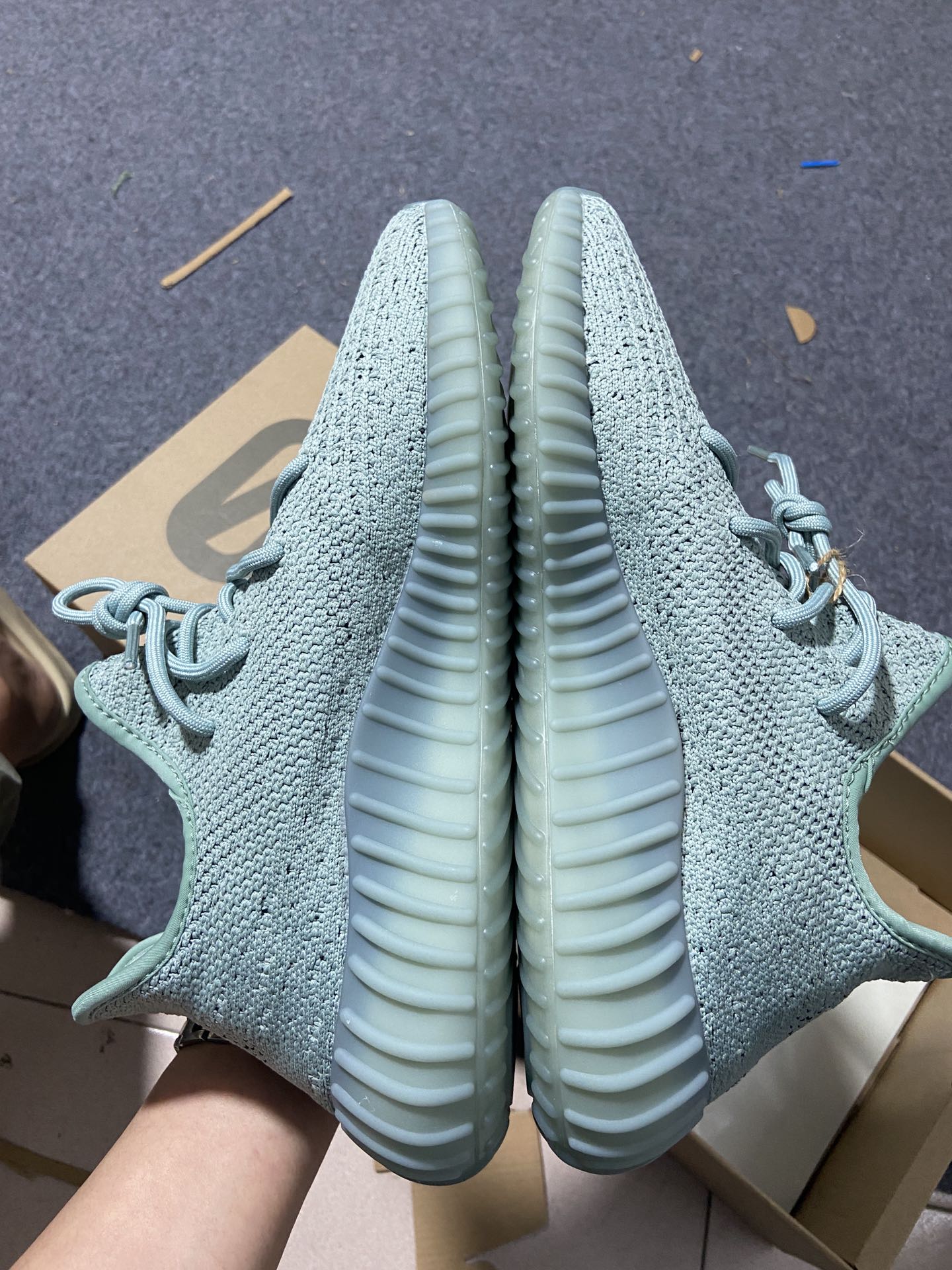 Yeezy翠玉灰尺码:36-48纯原版出品-Yeezy350V2JadeAsh翠玉灰HQ2060