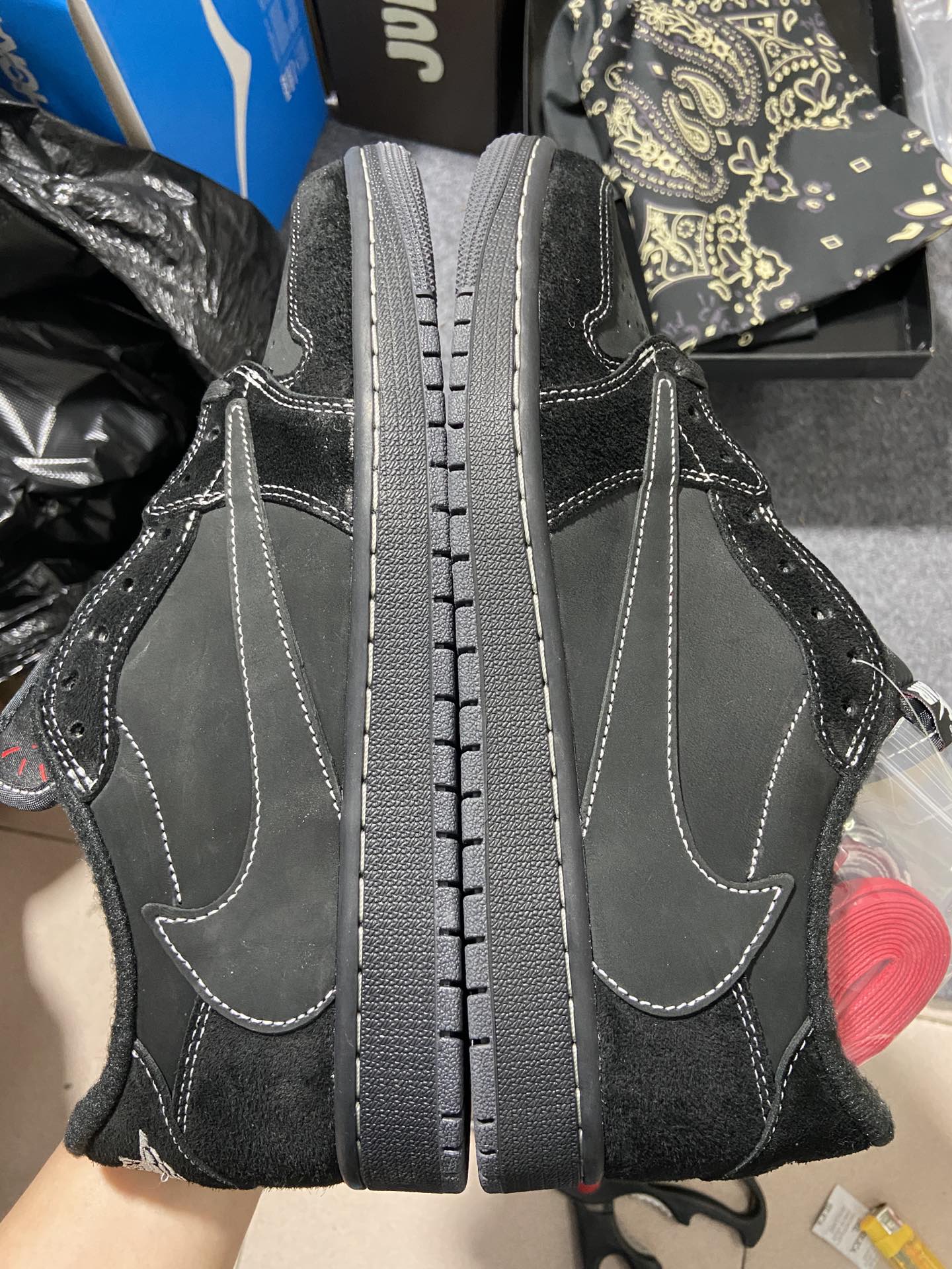 AJLow倒钩全黑尺码40-47.5总裁Y3版出品-StockX-TravisScottxAirJord