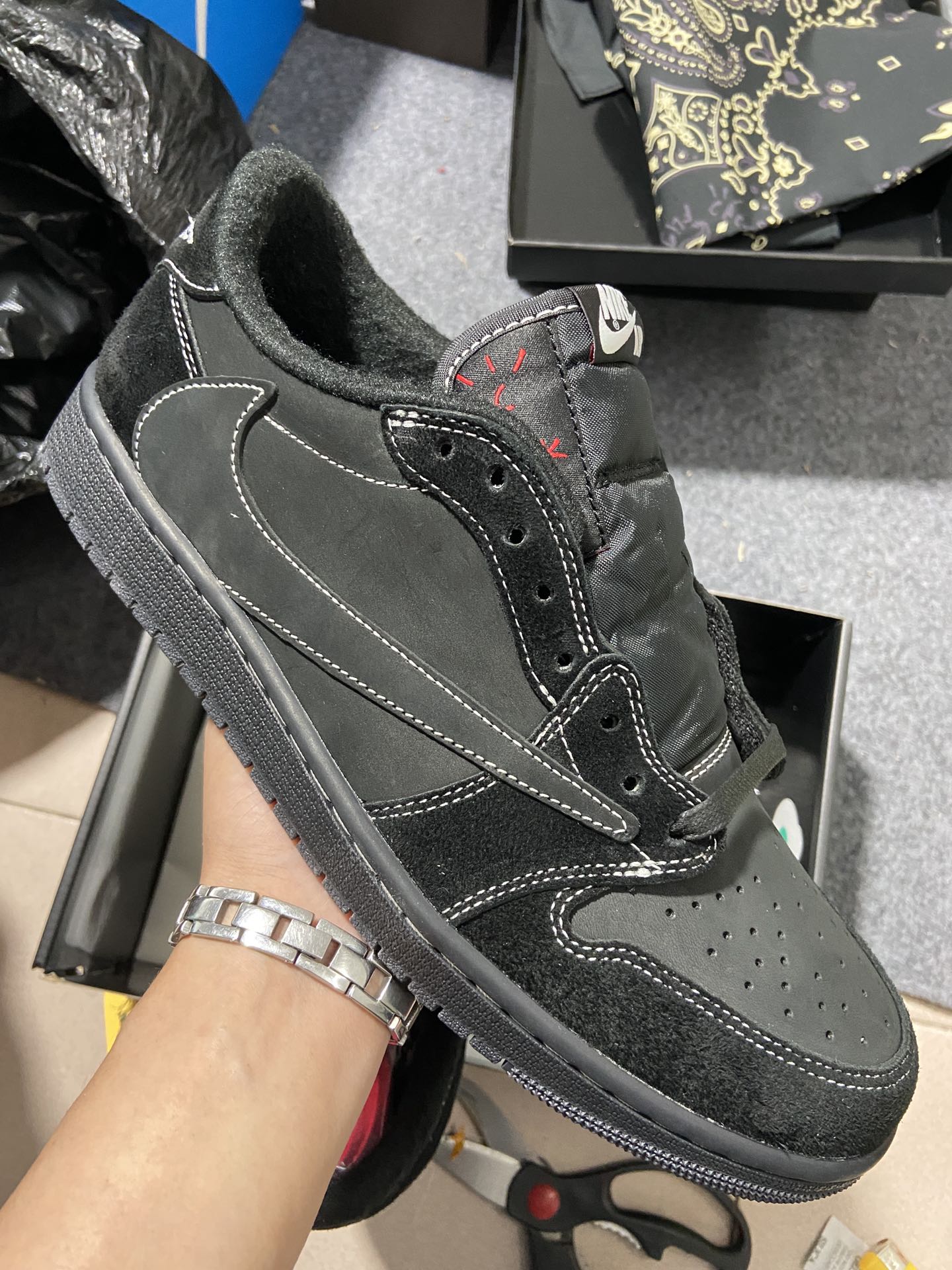 AJLow倒钩全黑尺码40-47.5总裁Y3版出品-StockX-TravisScottxAirJord