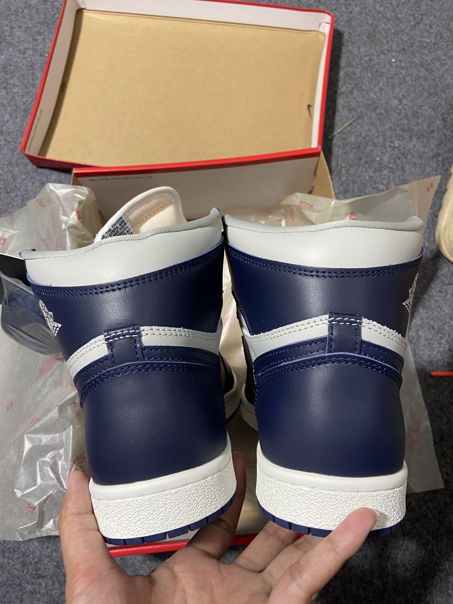 AJ1乔治城鞋码40.5-47.5总裁R版出品-AirJordan1High85“Georgetown”