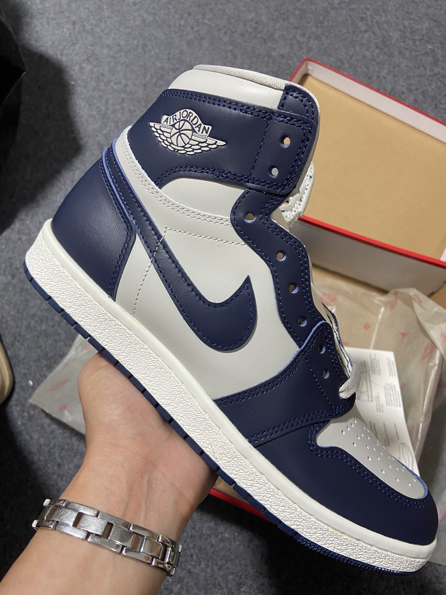 AJ1乔治城鞋码40.5-47.5总裁R版出品-AirJordan1High85“Georgetown”