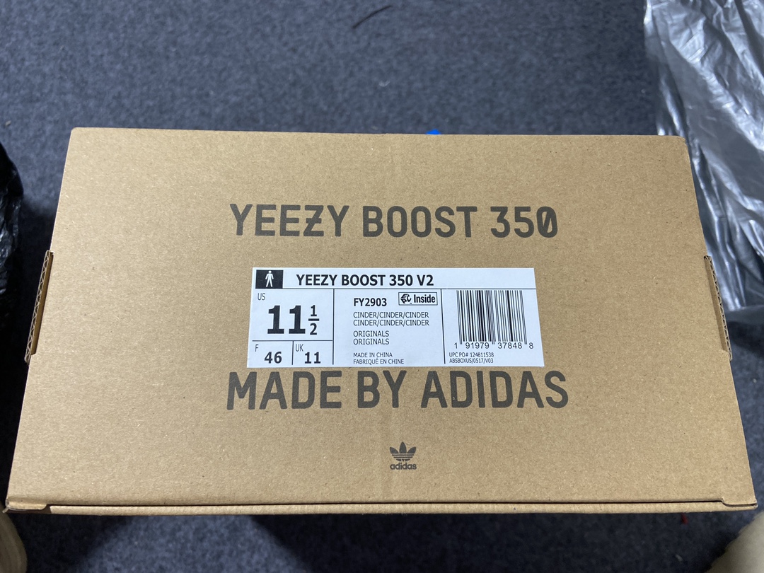 Yeezy黑生胶尺码:36-48纯原版出品-YeezyBoost350V2Cinder黑魂黑生胶FY29