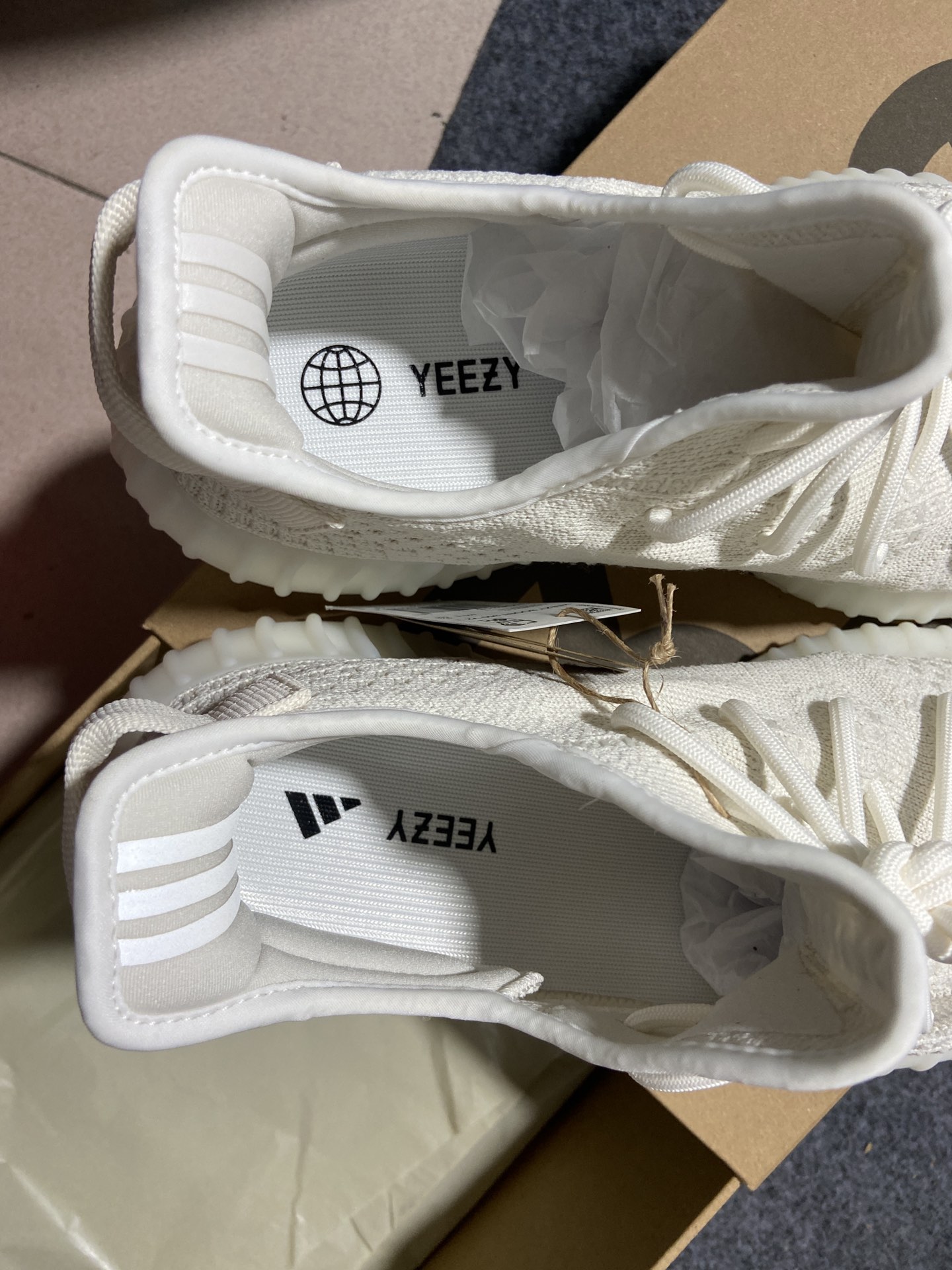 Yeezy350纯白侧透鞋码36-48纯原-巴斯夫-YeezyBoost350V2“PureOat”纯白