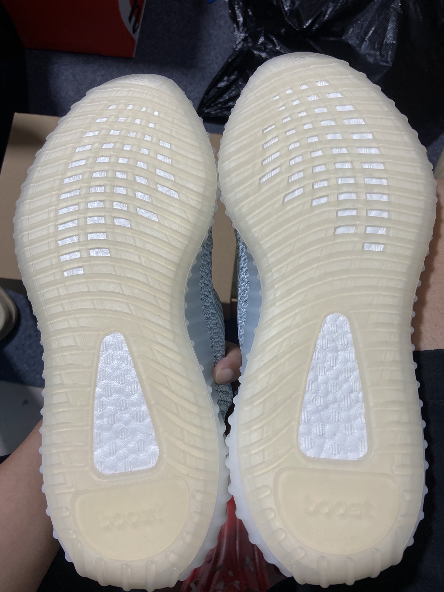 Yeezy350冰蓝天使鞋码36-48纯原版出品-YeezyBoost350V2CloudWhite冰蓝