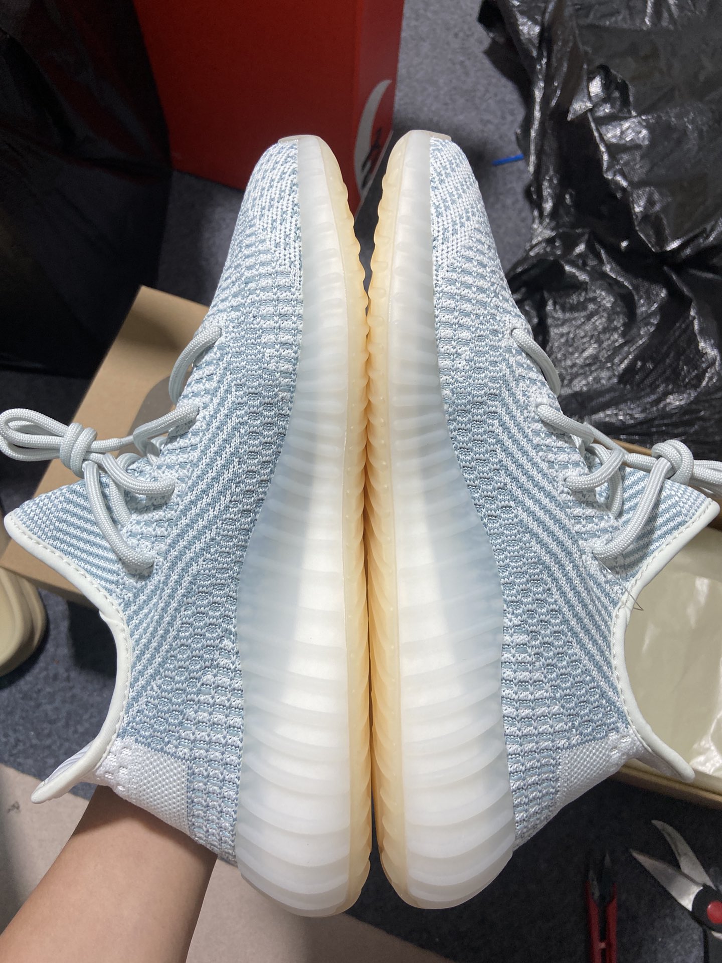 Yeezy350冰蓝天使鞋码36-48纯原版出品-YeezyBoost350V2CloudWhite冰蓝