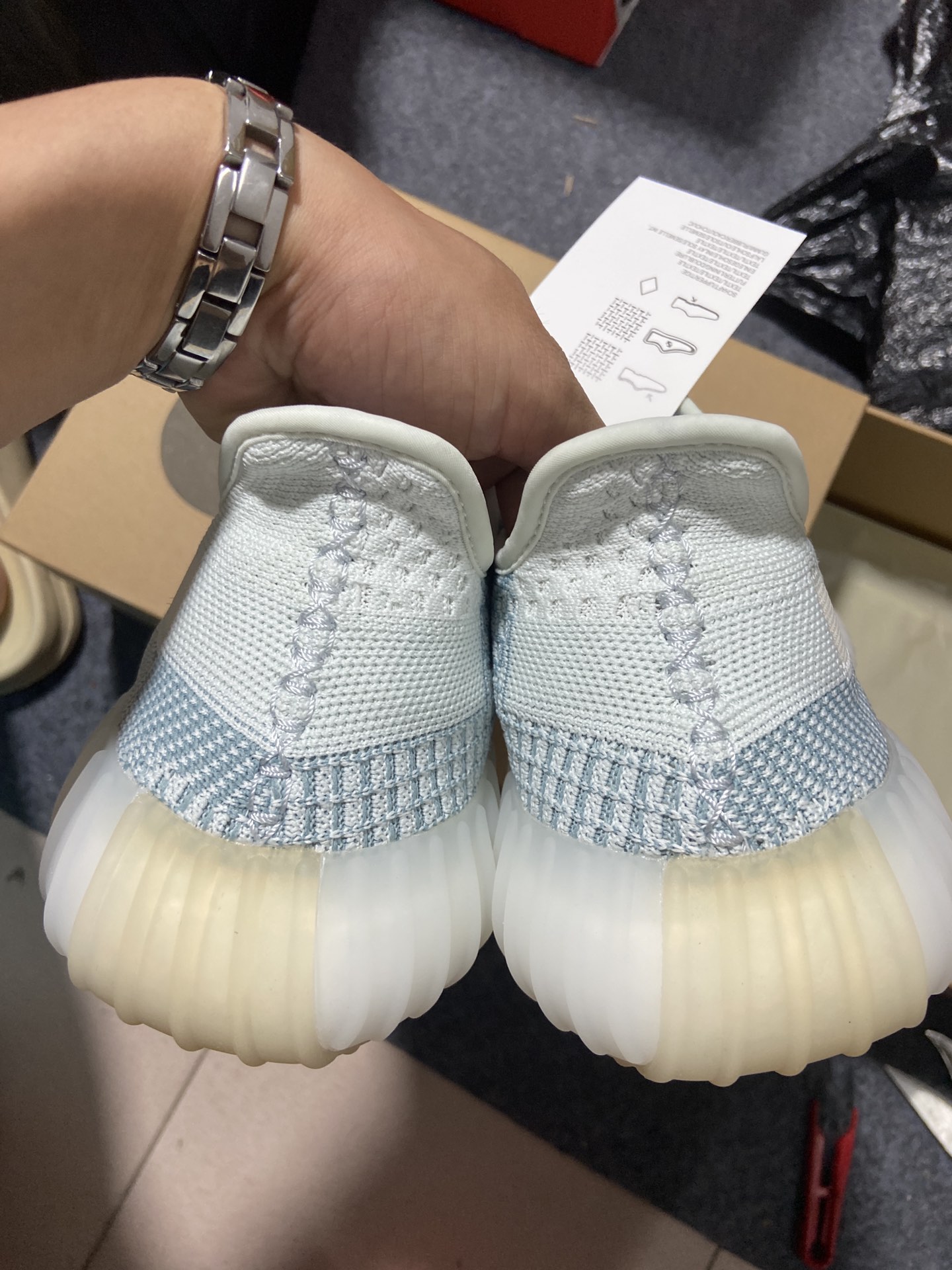 Yeezy350冰蓝天使鞋码36-48纯原版出品-YeezyBoost350V2CloudWhite冰蓝