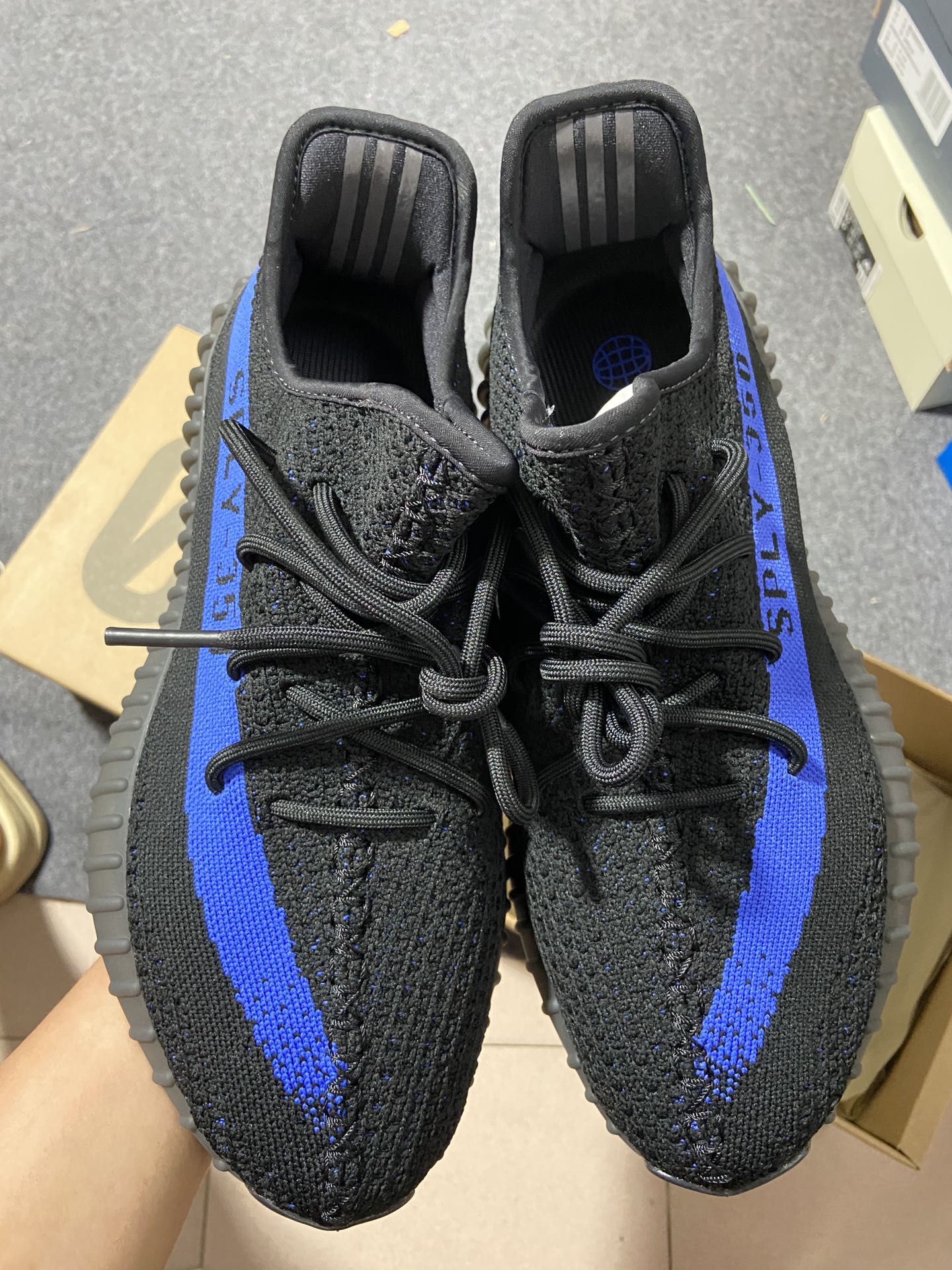 Yeezy黑蓝尺码:36-48C版纯原版出品-YeezyBoost350V2DazzlingBlue黑蓝