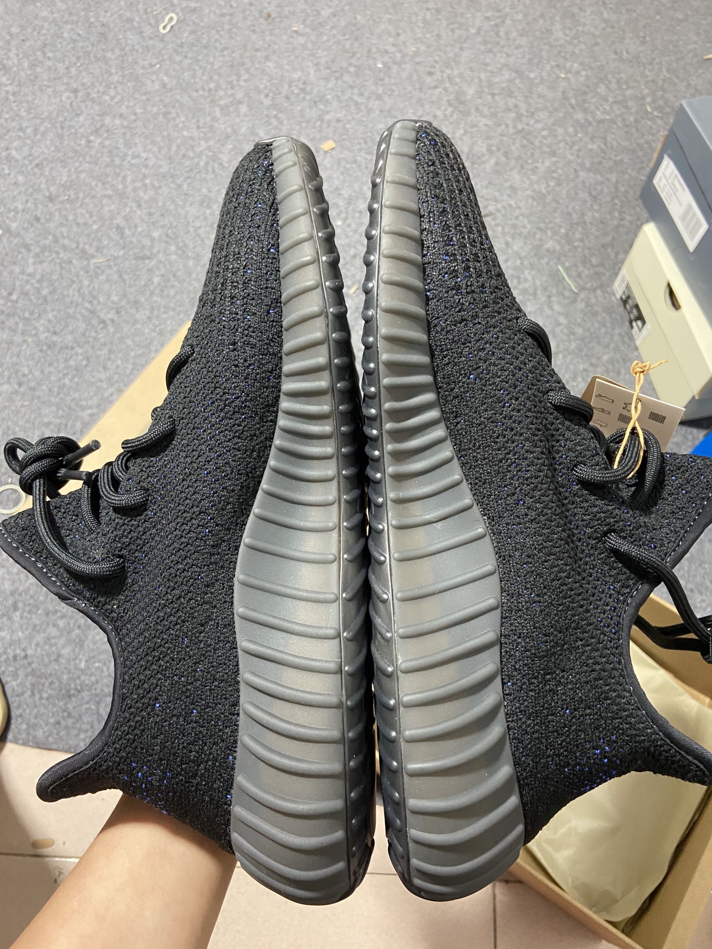 Yeezy黑蓝尺码:36-48C版纯原版出品-YeezyBoost350V2DazzlingBlue黑蓝