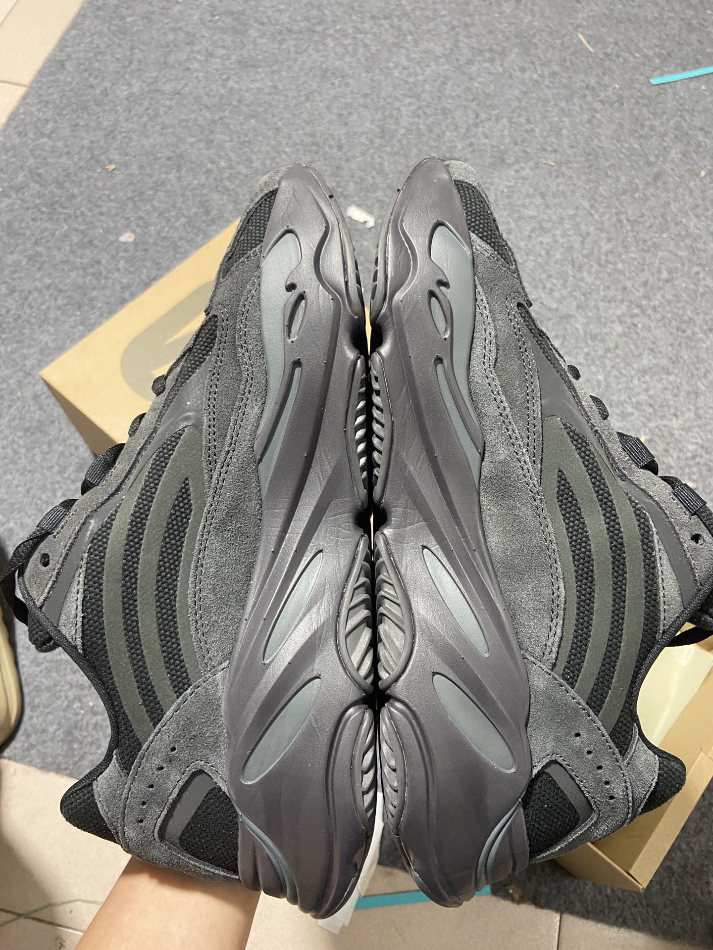 Yeezy700尺码:36-48纯原版出品-originalsYeezyBoost700V2Banta黑