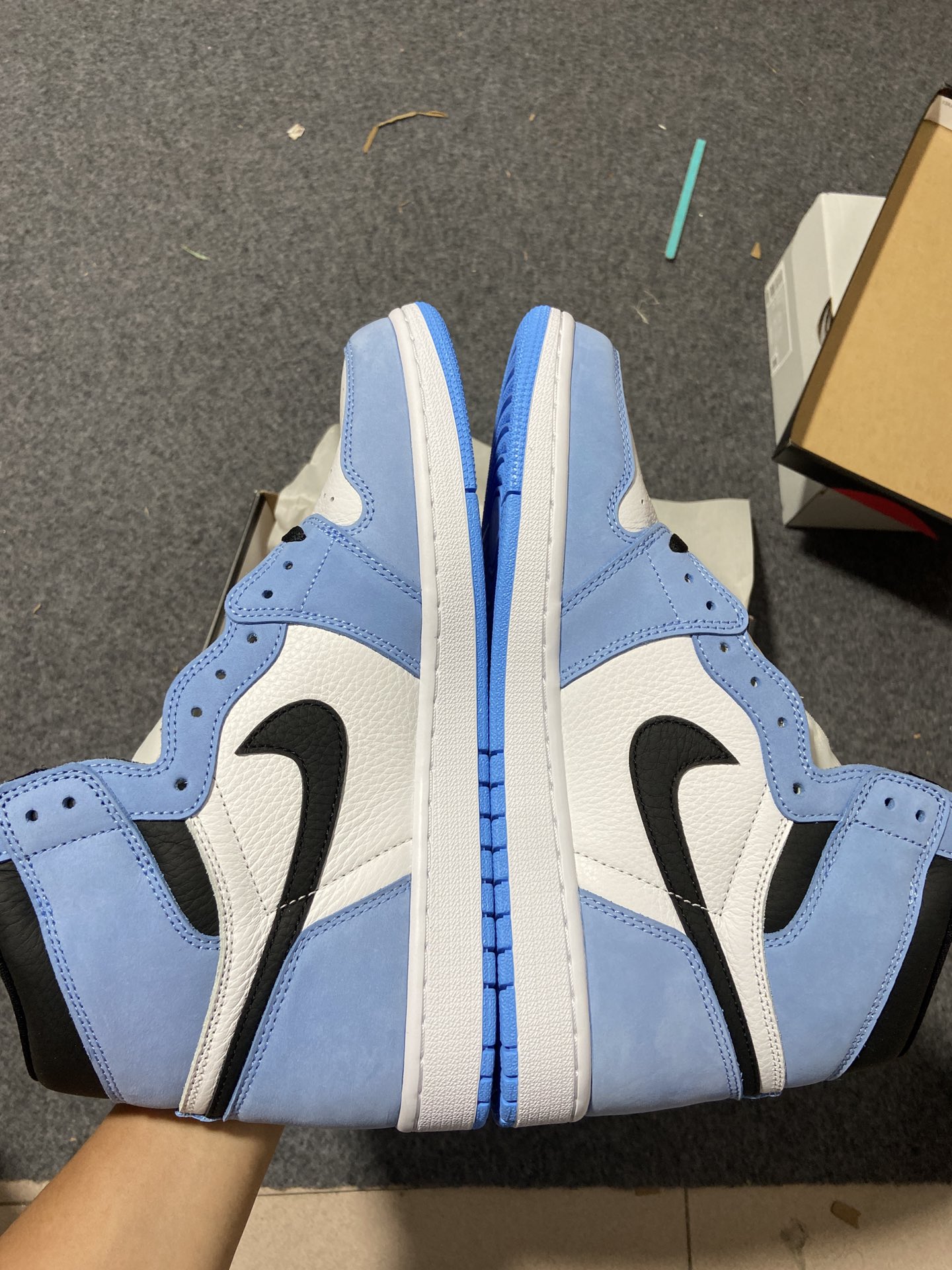 AJ1大学蓝尺码36-47.5纯原出品-AirJordan1AJ1北卡蓝大学蓝脚趾555088-134Y