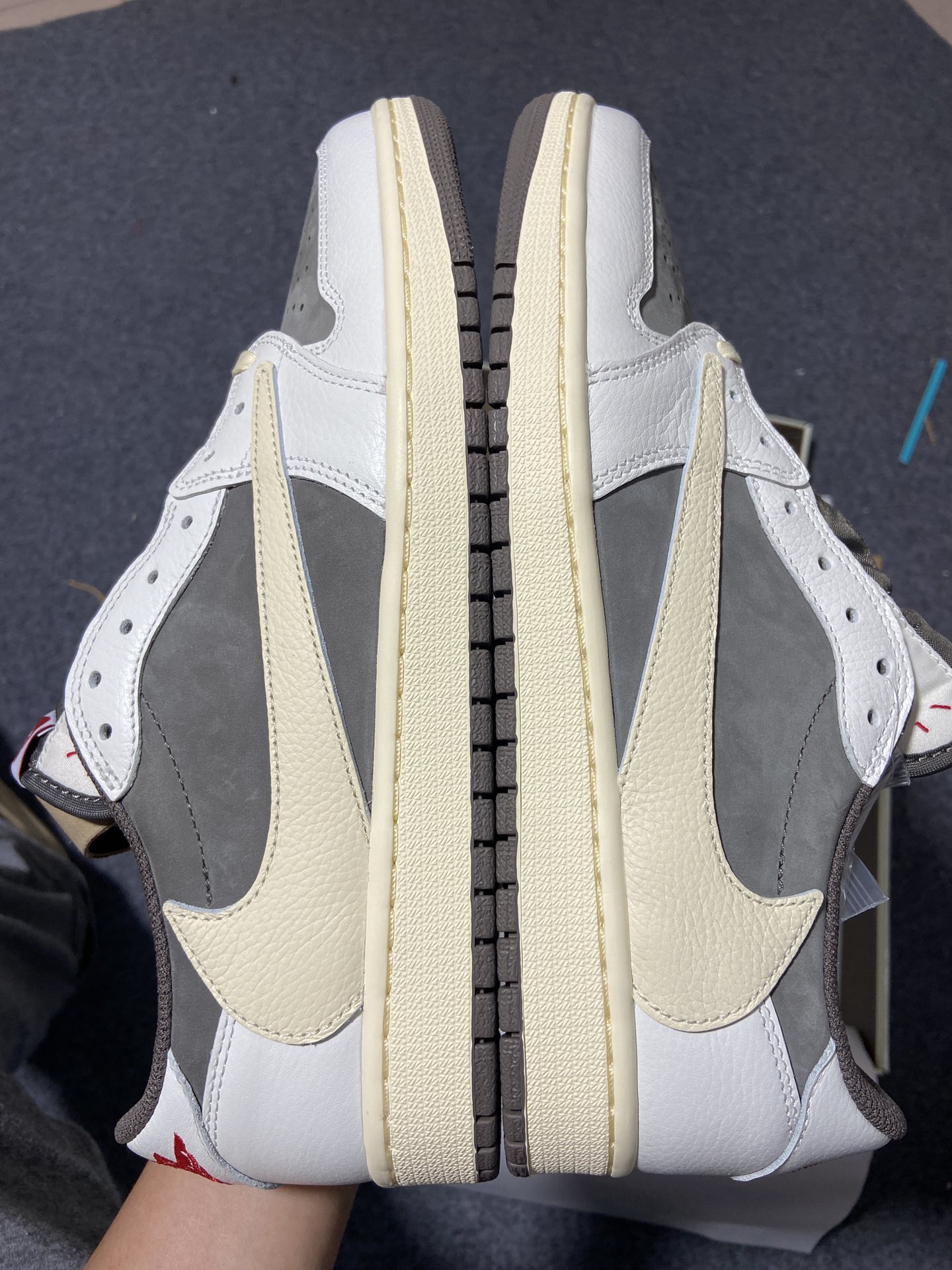 Low倒钩尺码:36-48.5纯原版出品-TravisScottxAirJordan1ReverseMo